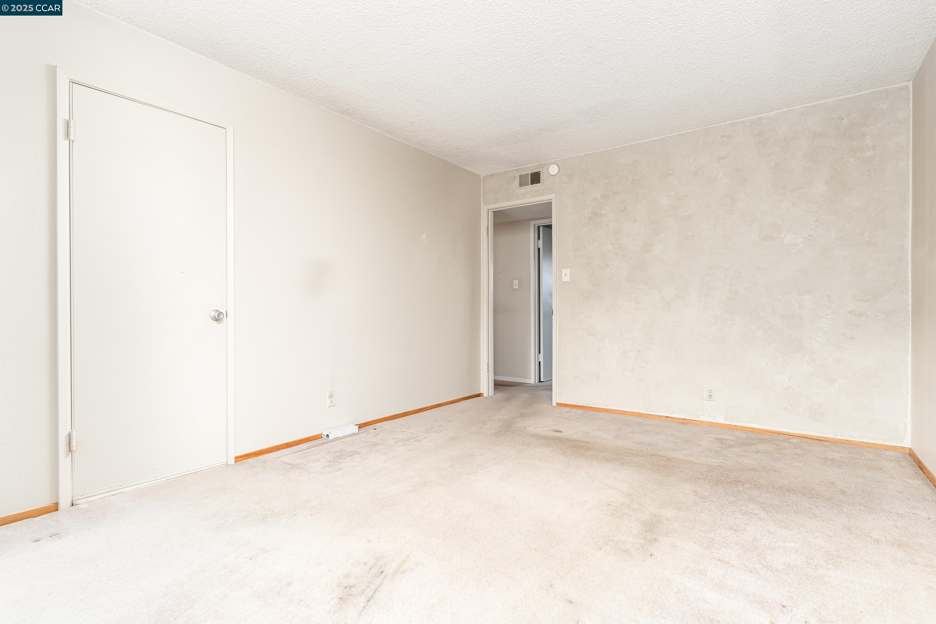 Detail Gallery Image 24 of 42 For 969 Kilkenny Way, Pinole,  CA 94564 - 4 Beds | 2 Baths