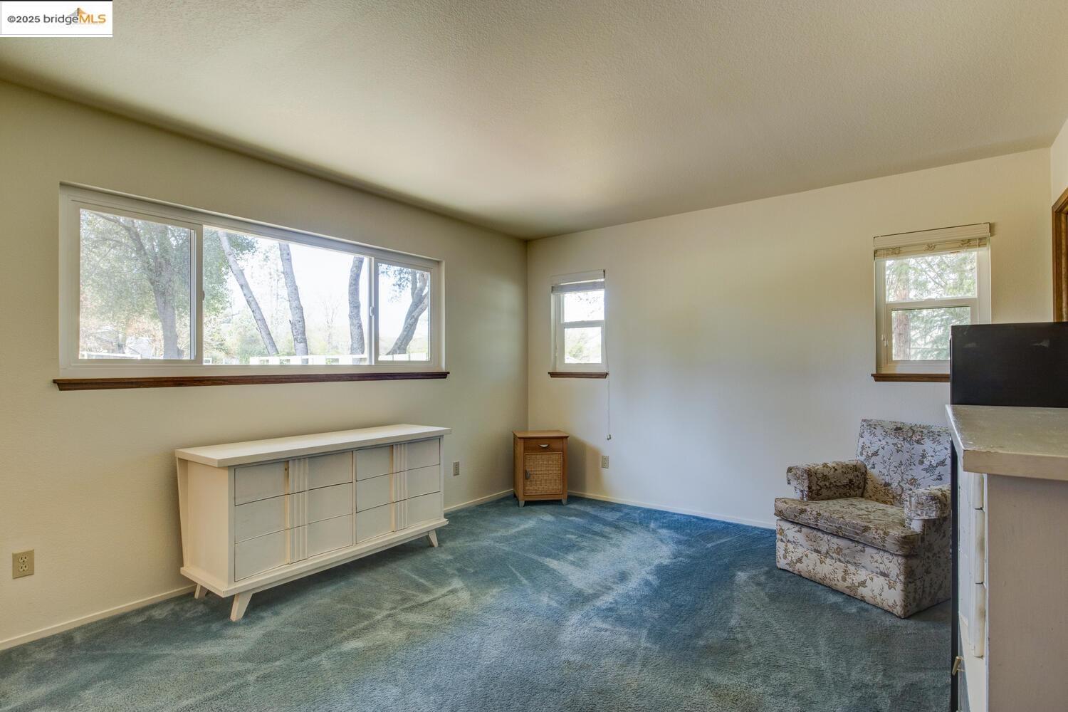 Detail Gallery Image 29 of 60 For 19230 South Court, Sonora,  CA 95370 - 4 Beds | 3 Baths