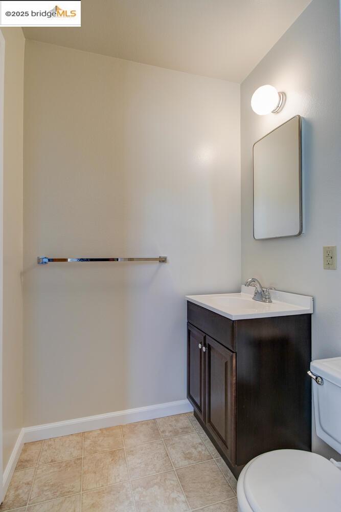 Detail Gallery Image 35 of 60 For 19230 South Court, Sonora,  CA 95370 - 4 Beds | 3 Baths