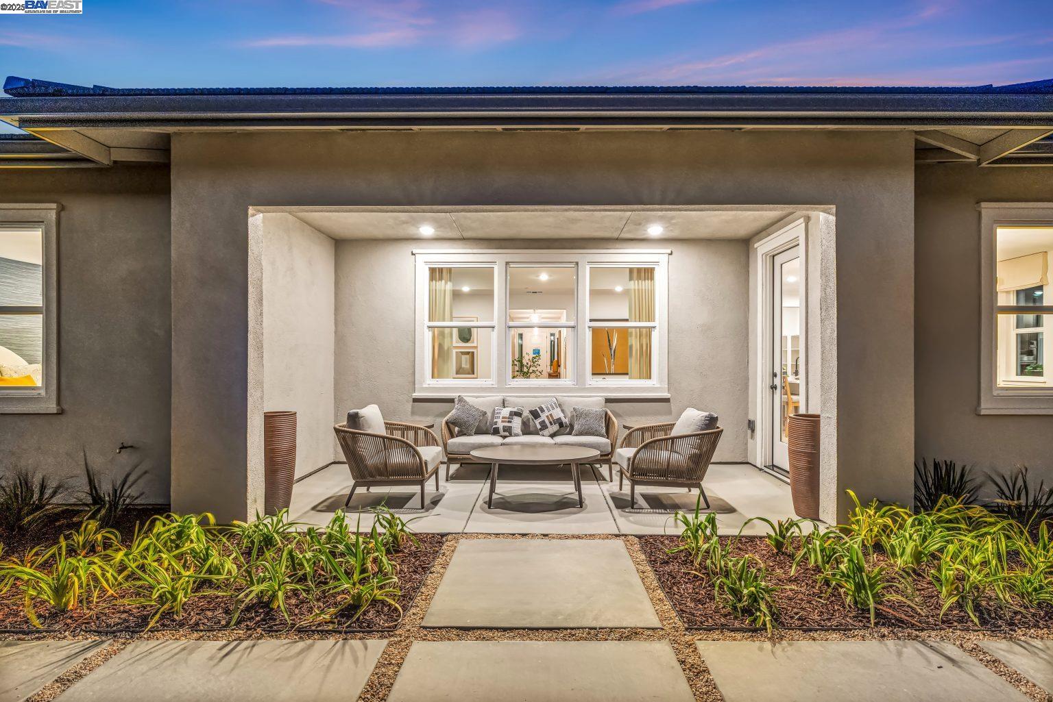 Detail Gallery Image 33 of 36 For 367 W Calabria Drive, Mountain House,  CA 95391 - 5 Beds | 4 Baths