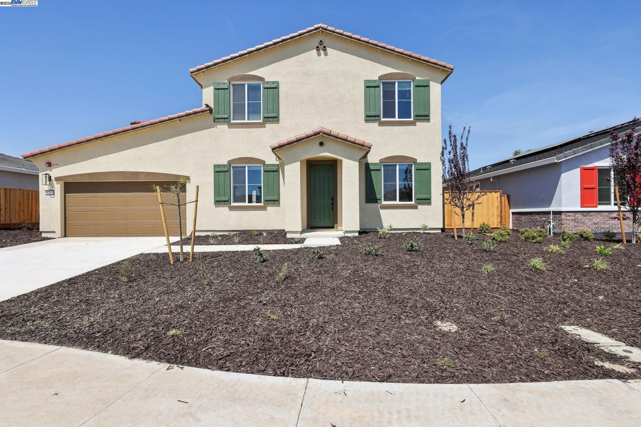 Detail Gallery Image 1 of 49 For 5204 Cardinal Court, Antioch,  CA 94509 - 4 Beds | 3 Baths