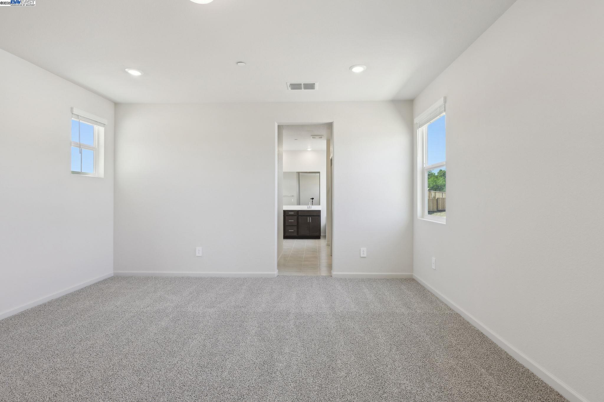Detail Gallery Image 29 of 49 For 5204 Cardinal Court, Antioch,  CA 94509 - 4 Beds | 3 Baths