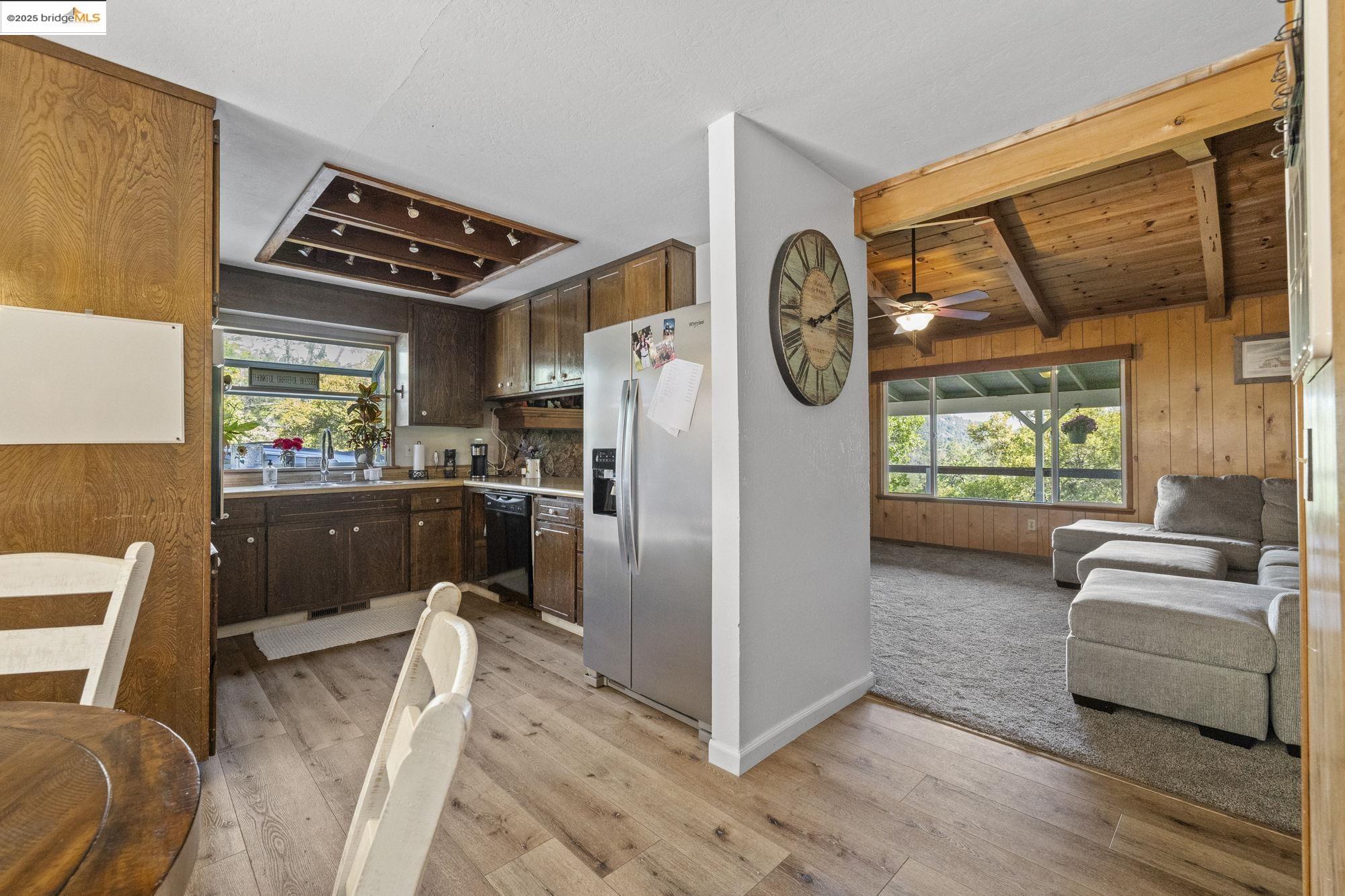 Detail Gallery Image 15 of 38 For 20904 Maranatha Road, Tuolumne,  CA 95379 - 3 Beds | 2 Baths