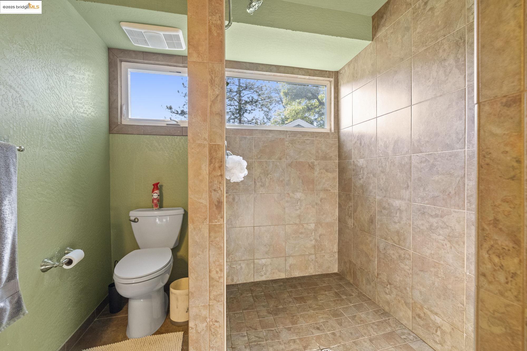 Detail Gallery Image 22 of 38 For 20904 Maranatha Road, Tuolumne,  CA 95379 - 3 Beds | 2 Baths