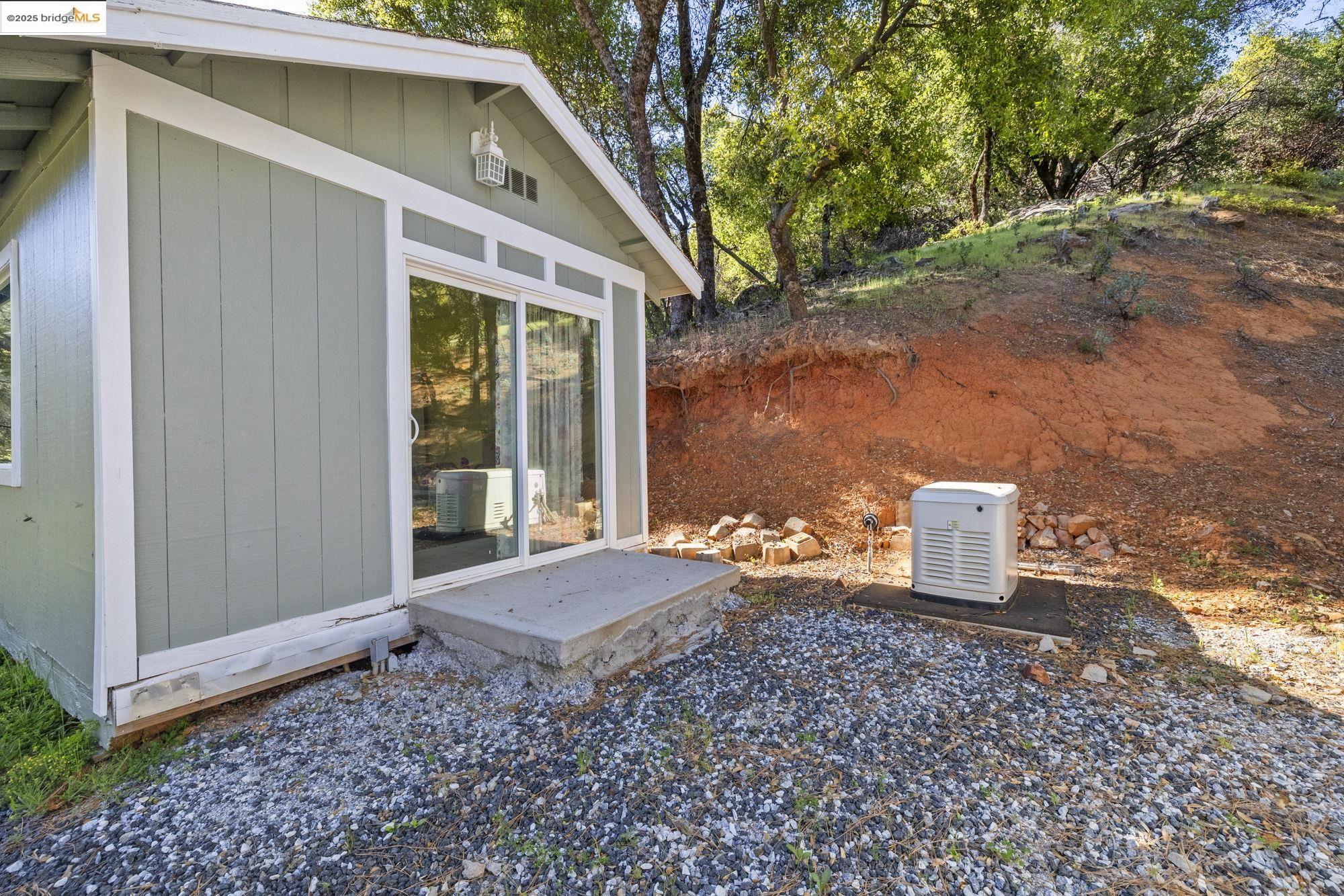 Detail Gallery Image 23 of 38 For 20904 Maranatha Road, Tuolumne,  CA 95379 - 3 Beds | 2 Baths