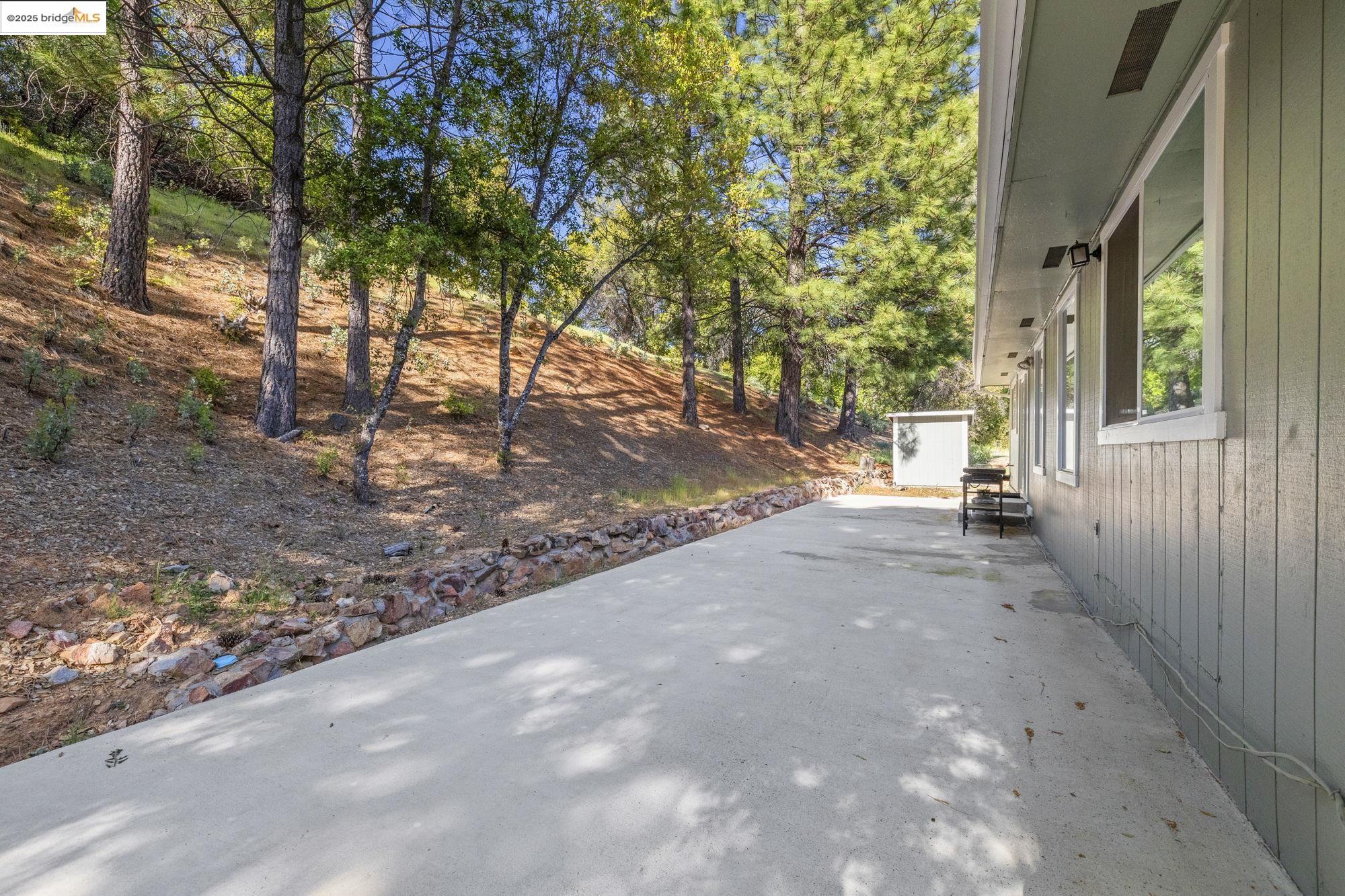 Detail Gallery Image 24 of 38 For 20904 Maranatha Road, Tuolumne,  CA 95379 - 3 Beds | 2 Baths