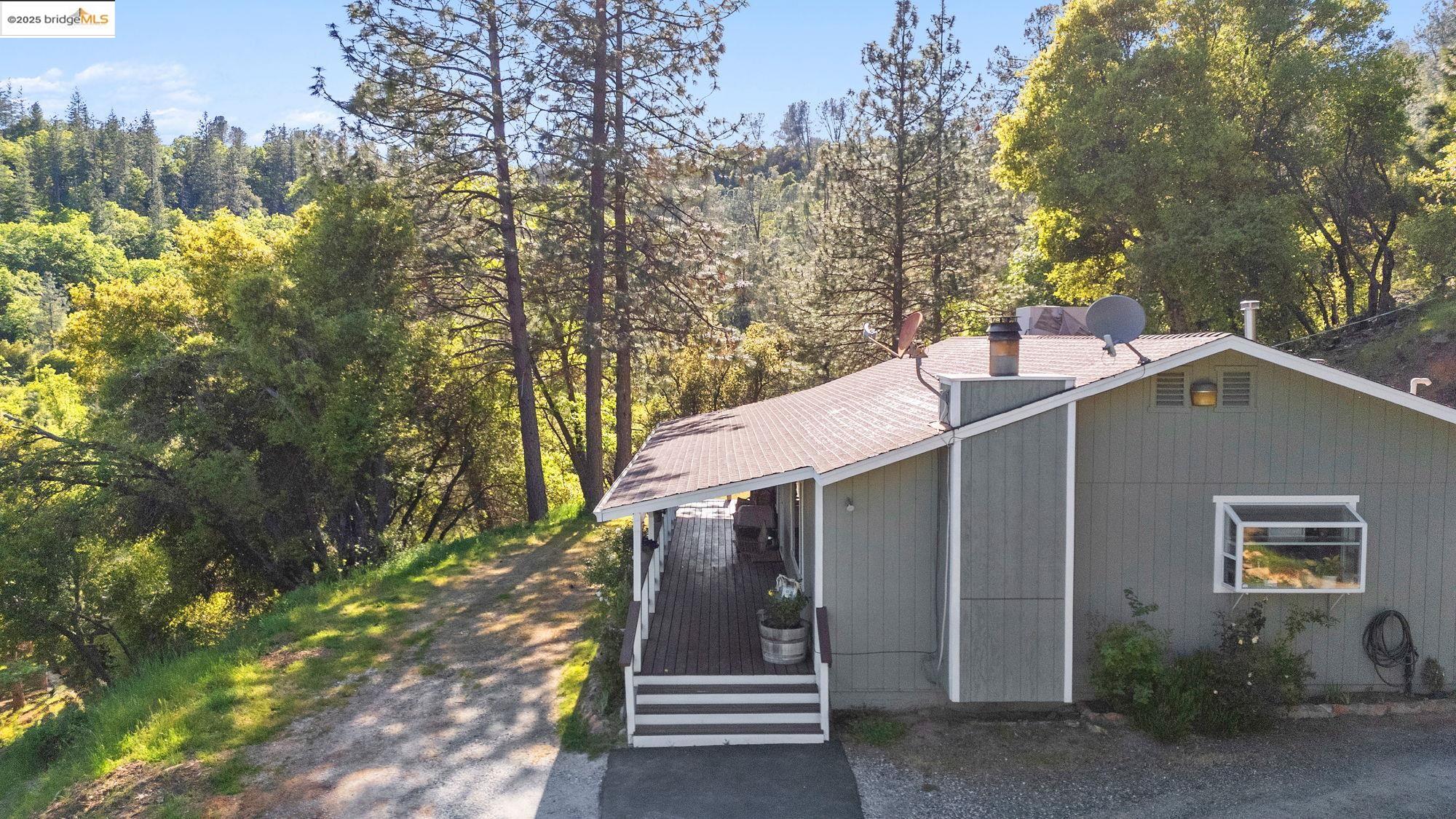 Detail Gallery Image 29 of 38 For 20904 Maranatha Road, Tuolumne,  CA 95379 - 3 Beds | 2 Baths