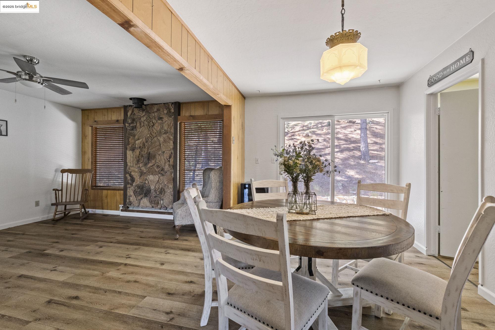 Detail Gallery Image 8 of 38 For 20904 Maranatha Road, Tuolumne,  CA 95379 - 3 Beds | 2 Baths