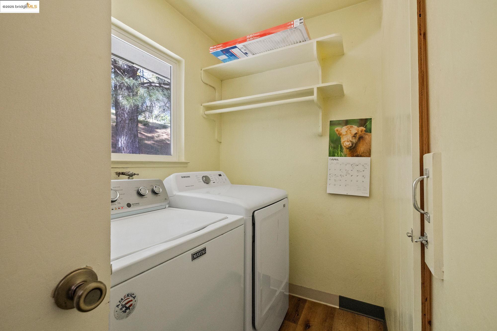 Detail Gallery Image 10 of 38 For 20904 Maranatha Road, Tuolumne,  CA 95379 - 3 Beds | 2 Baths