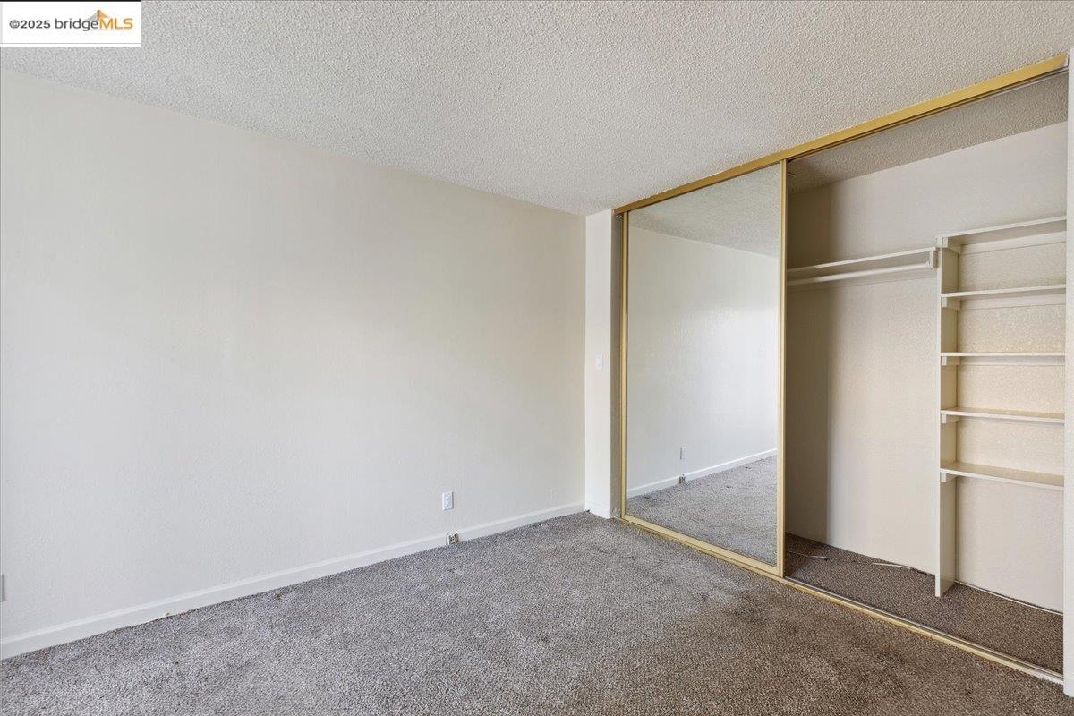 6630 Macarthur Blvd # 2, Oakland, California 94605, 2 Bedrooms Bedrooms, 4 Rooms Rooms,1 BathroomBathrooms,Residential,For Sale,6630 Macarthur Blvd # 2,41094536