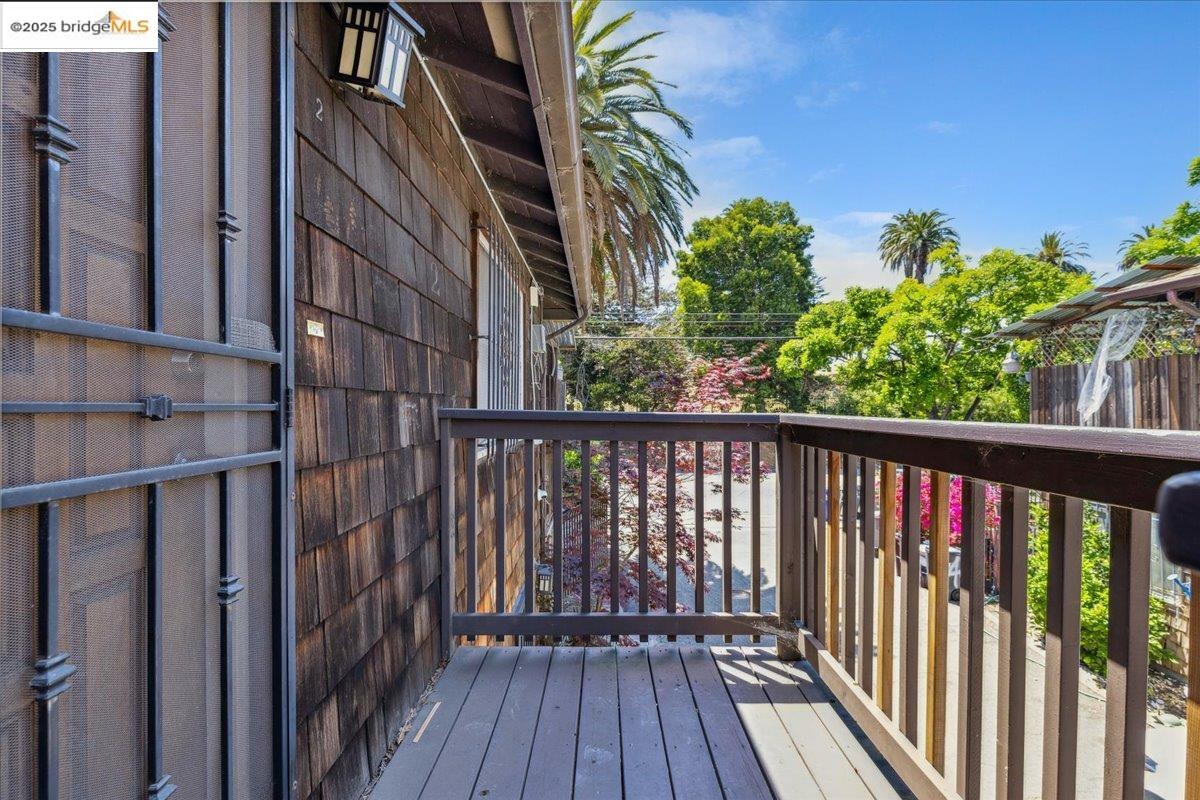 6630 Macarthur Blvd # 2, Oakland, California 94605, 2 Bedrooms Bedrooms, 4 Rooms Rooms,1 BathroomBathrooms,Residential,For Sale,6630 Macarthur Blvd # 2,41094536