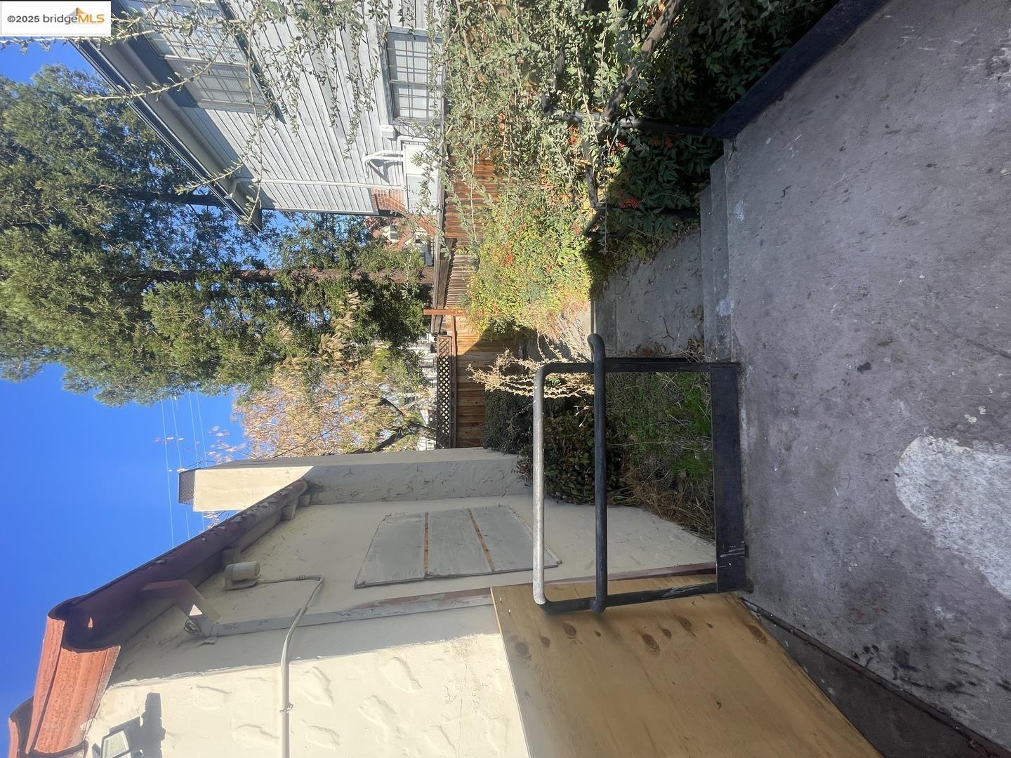 Detail Gallery Image 43 of 60 For 2890 Concord Blvd, Concord,  CA 94519 - – Beds | – Baths