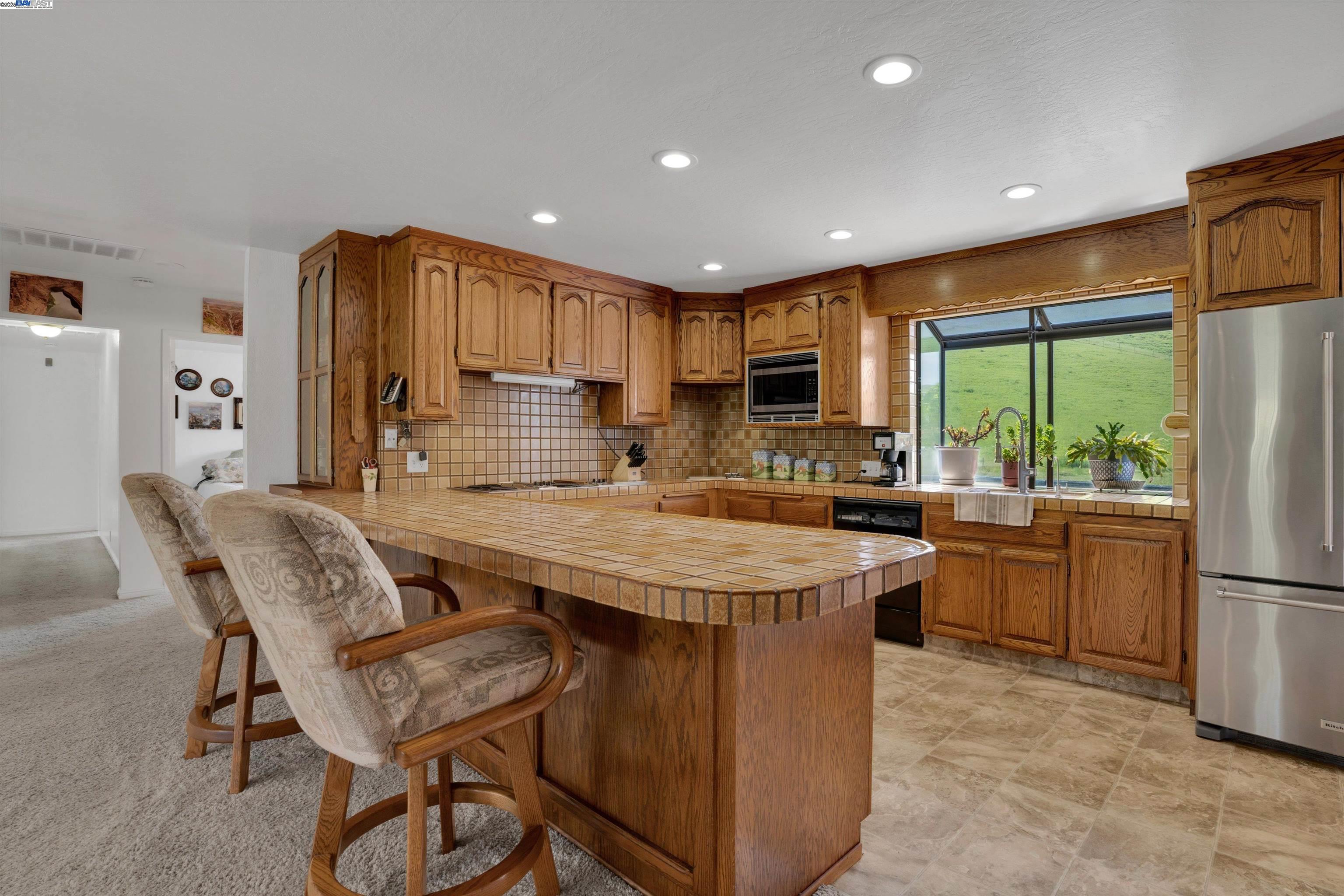Detail Gallery Image 16 of 50 For 7033 Collier Canyon Rd, Livermore,  CA 94551 - 3 Beds | 2 Baths