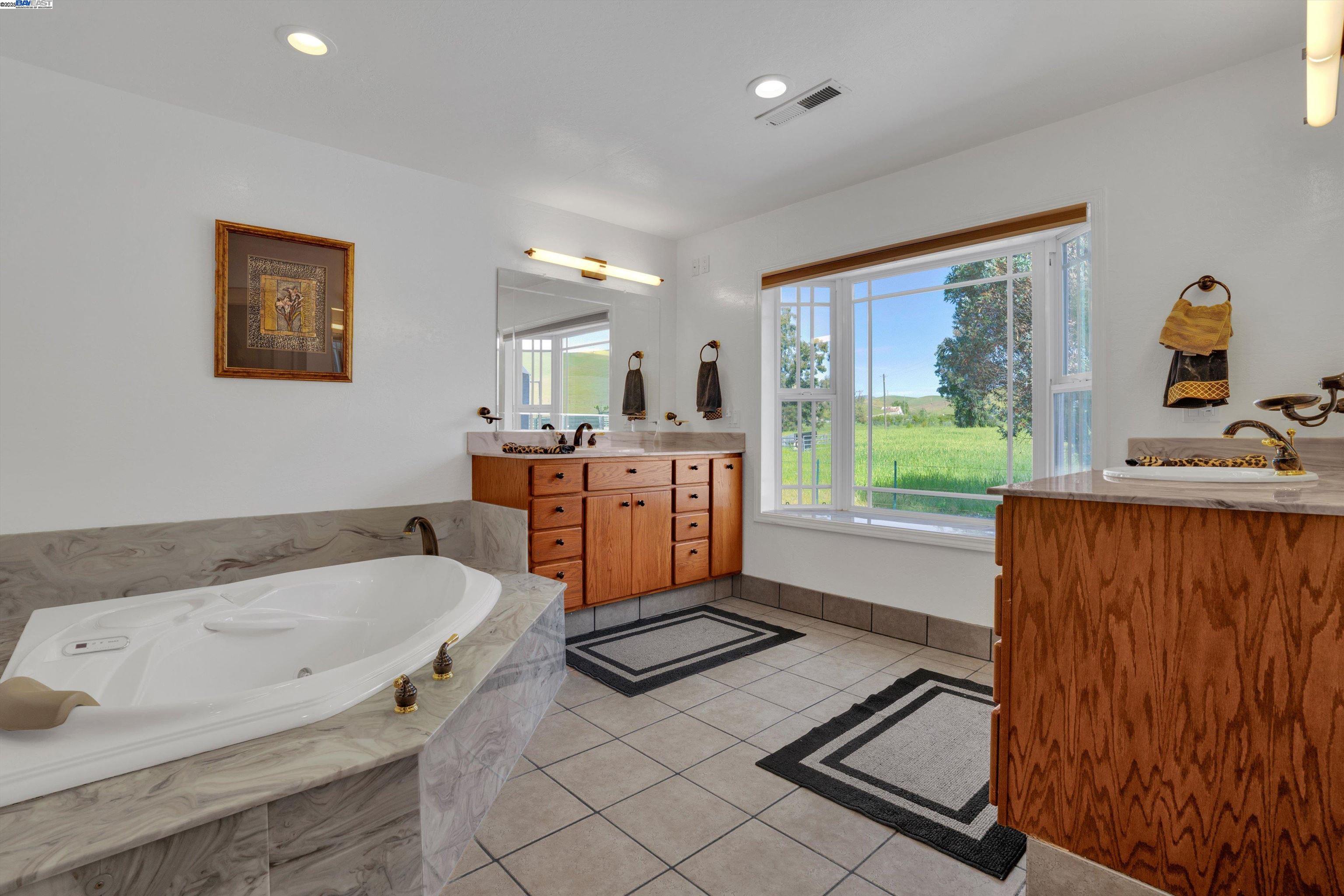 Detail Gallery Image 25 of 50 For 7033 Collier Canyon Rd, Livermore,  CA 94551 - 3 Beds | 2 Baths