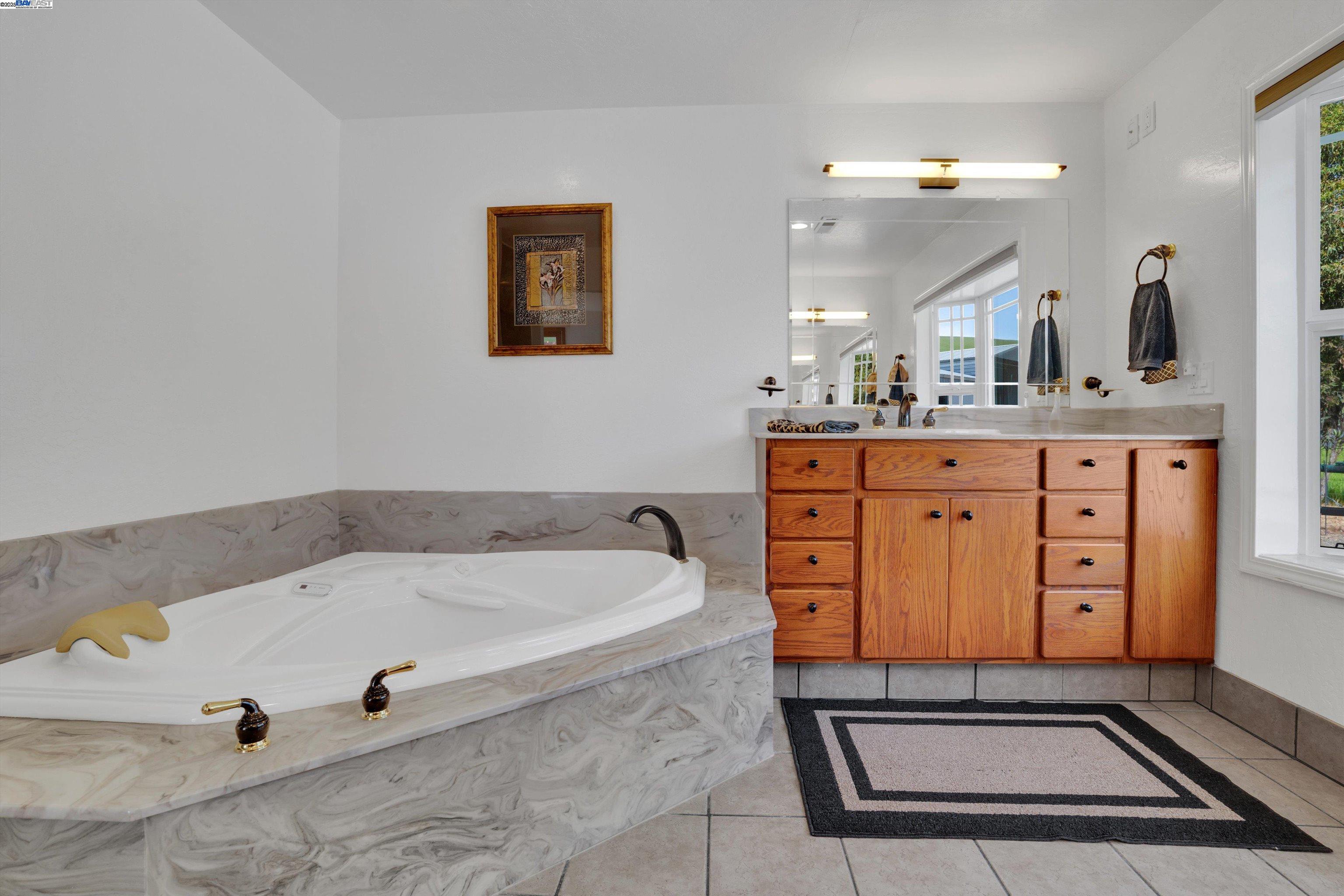 Detail Gallery Image 27 of 50 For 7033 Collier Canyon Rd, Livermore,  CA 94551 - 3 Beds | 2 Baths