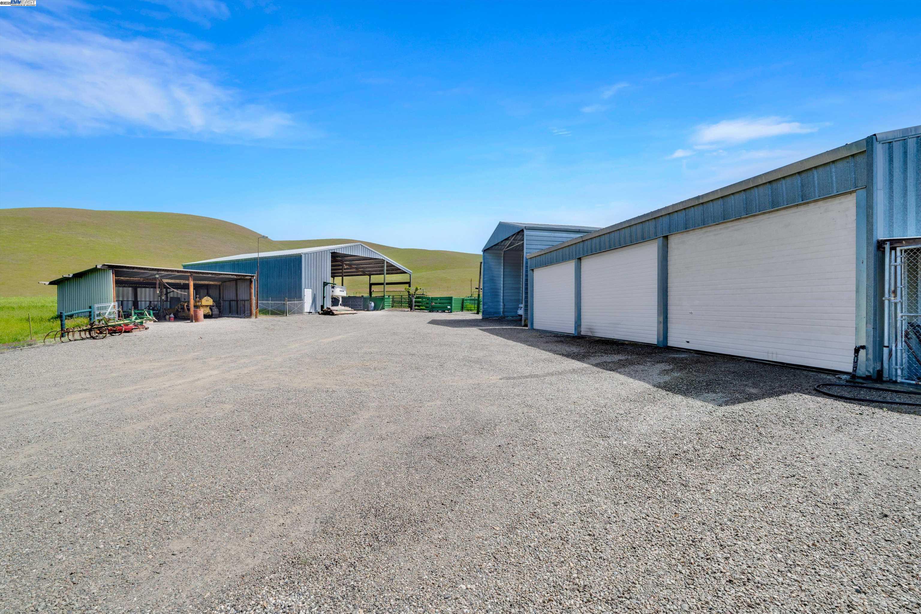 Detail Gallery Image 38 of 50 For 7033 Collier Canyon Rd, Livermore,  CA 94551 - 3 Beds | 2 Baths