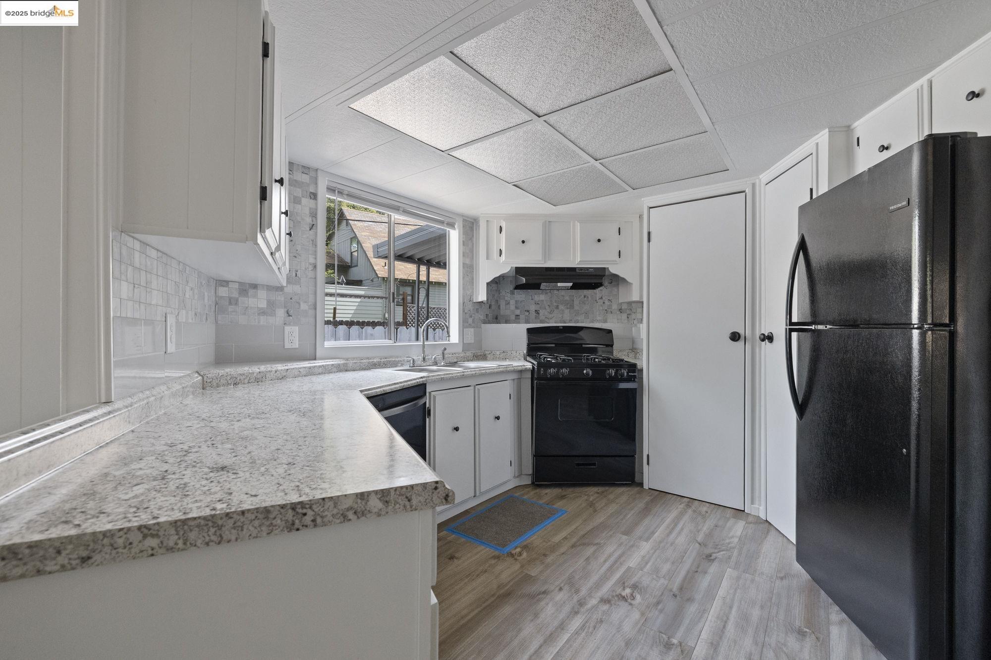 Detail Gallery Image 21 of 53 For 18801 Chabroullian, Jamestown,  CA 95327 - 4 Beds | 2 Baths