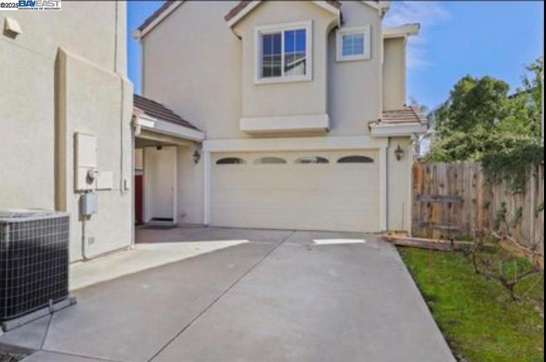 Detail Gallery Image 14 of 20 For 557 Stetson Drive, Oakdale,  CA 95361 - 5 Beds | 4 Baths