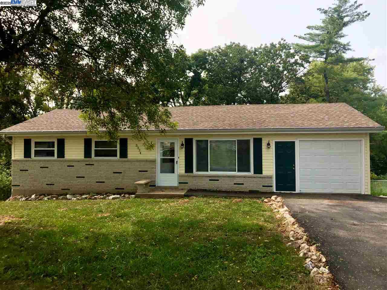 3324 Dale Dr, Imperial, Missouri 63052, 3 Bedrooms Bedrooms, 6 Rooms Rooms,1 BathroomBathrooms,Residential Lease,For Rent,3324 Dale Dr,41094563