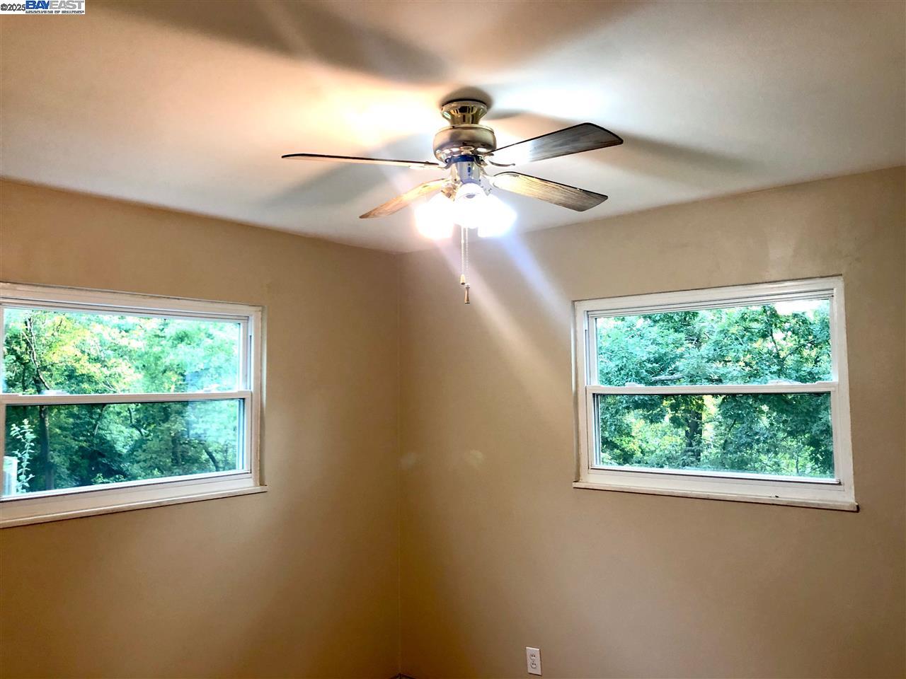 3324 Dale Dr, Imperial, Missouri 63052, 3 Bedrooms Bedrooms, 6 Rooms Rooms,1 BathroomBathrooms,Residential Lease,For Rent,3324 Dale Dr,41094563