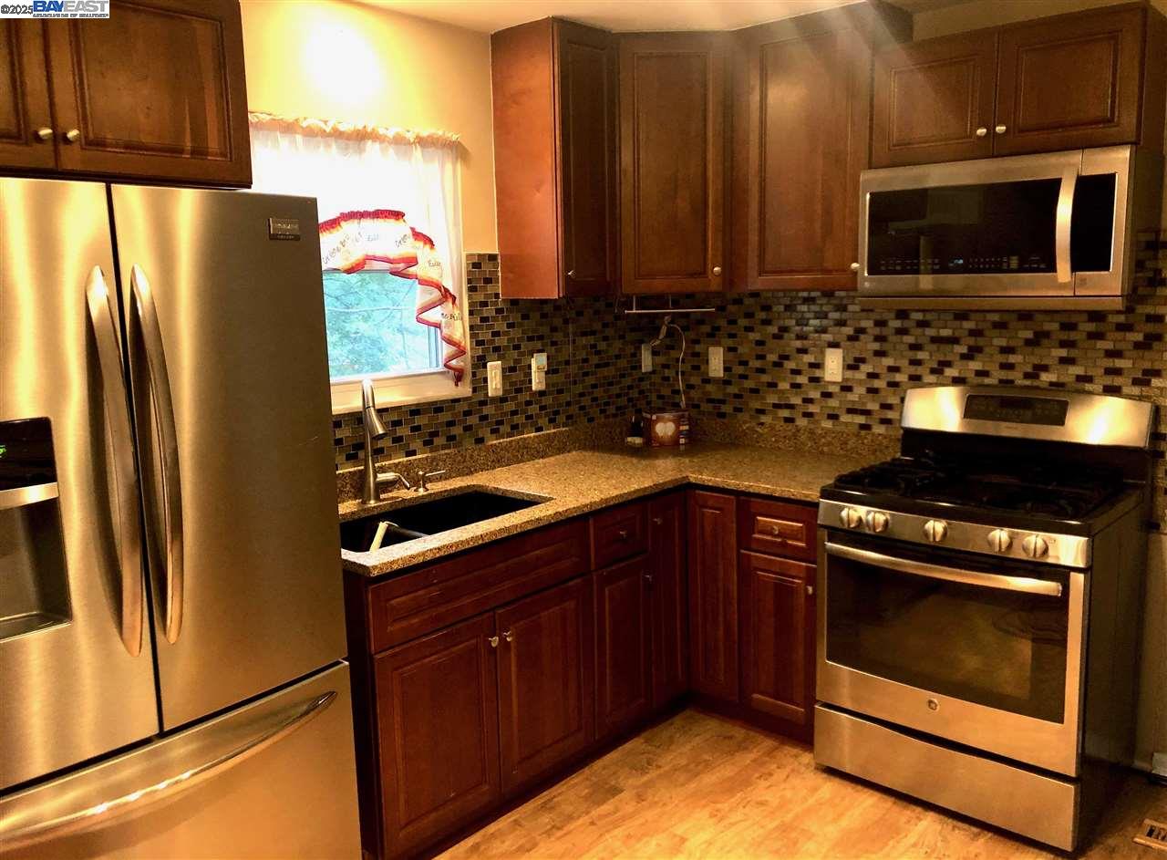3324 Dale Dr, Imperial, Missouri 63052, 3 Bedrooms Bedrooms, 6 Rooms Rooms,1 BathroomBathrooms,Residential Lease,For Rent,3324 Dale Dr,41094563