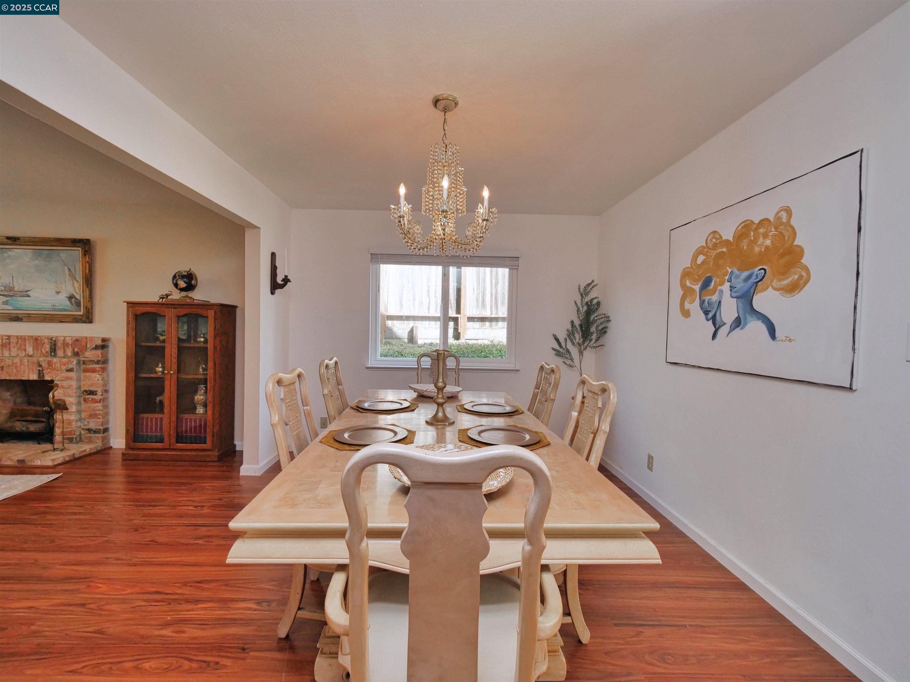 Detail Gallery Image 8 of 33 For 1207 Club Dr, Richmond,  CA 94803 - 3 Beds | 2/1 Baths