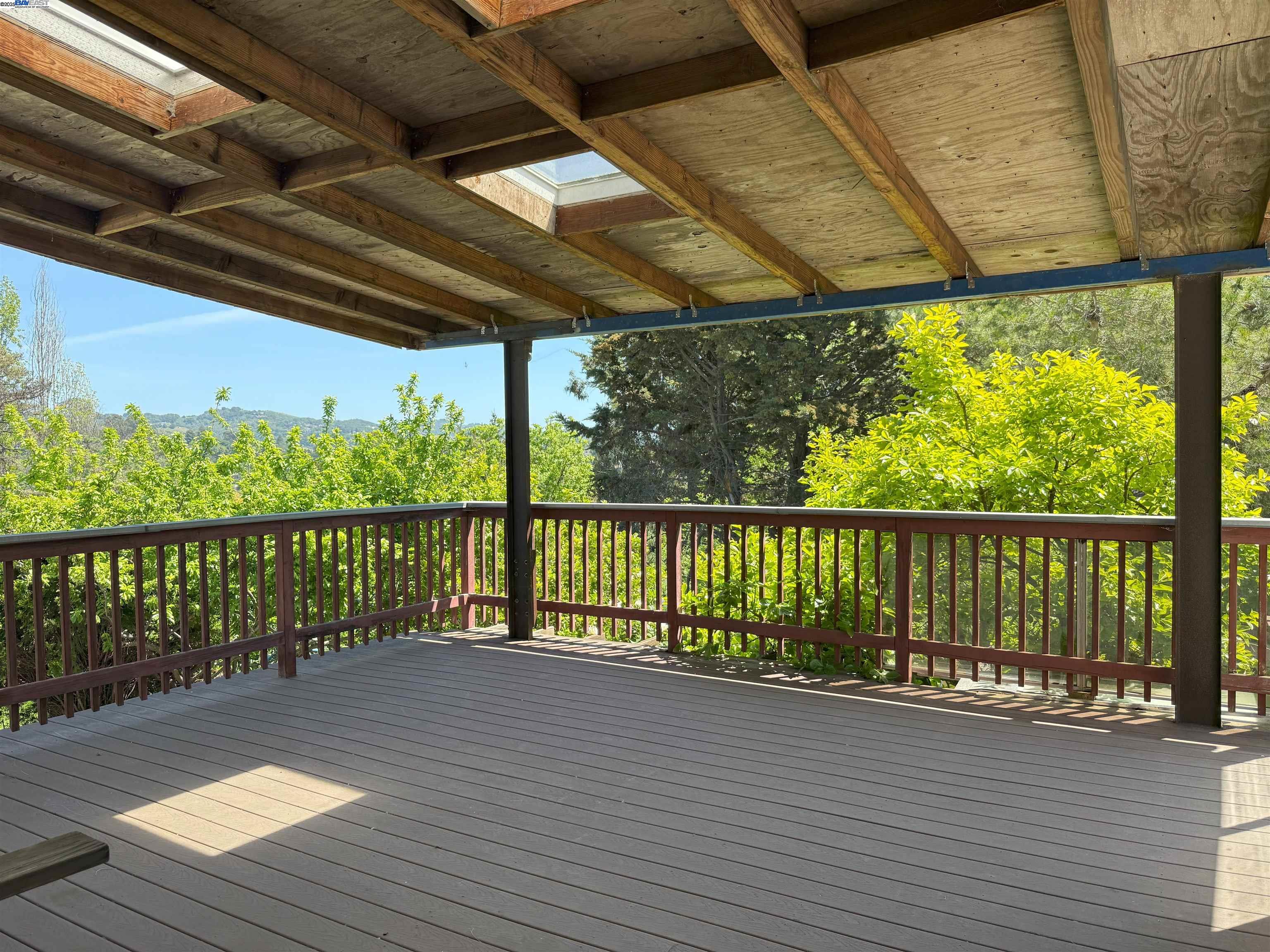 Detail Gallery Image 22 of 36 For 663 Renfrew Rd, El Sobrante,  CA 94803 - 3 Beds | 3 Baths