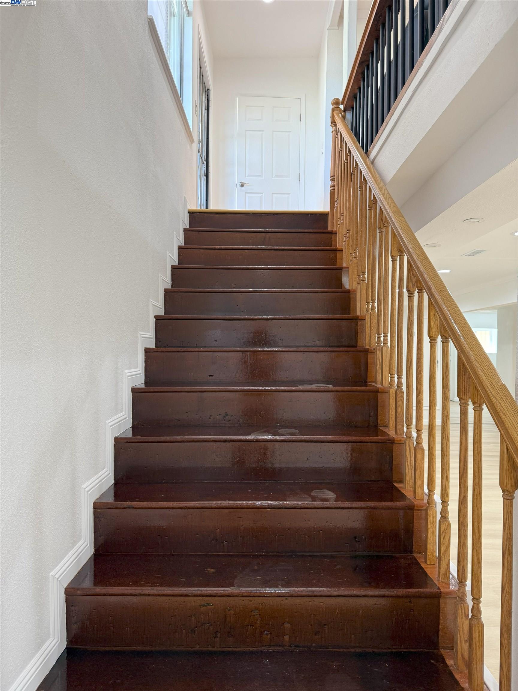 Detail Gallery Image 25 of 36 For 663 Renfrew Rd, El Sobrante,  CA 94803 - 3 Beds | 3 Baths