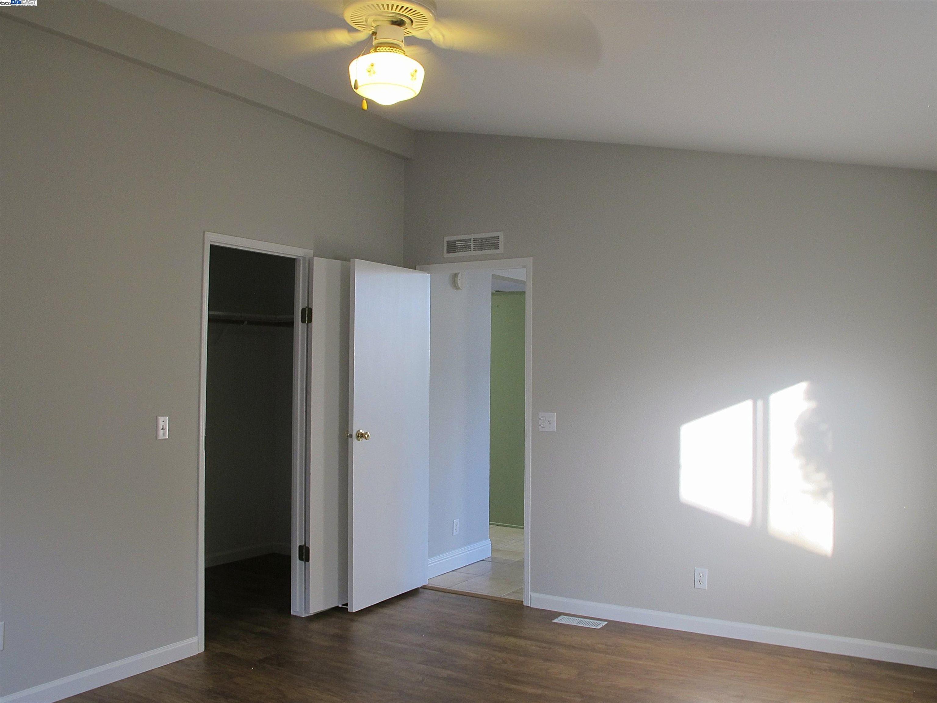 Detail Gallery Image 11 of 30 For 200 Ford Rd #63,  San Jose,  CA 95138 - 3 Beds | 2 Baths