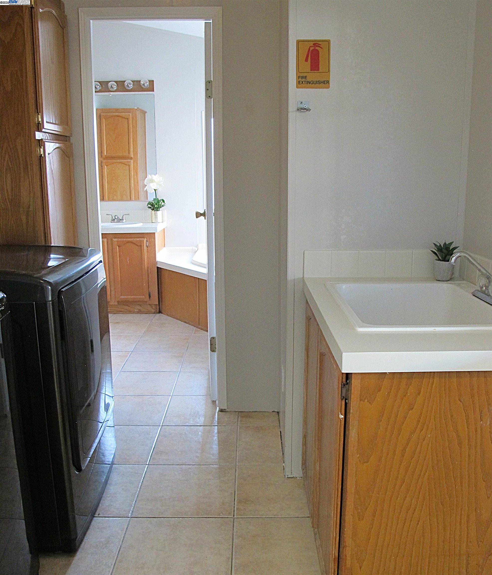 Detail Gallery Image 16 of 30 For 200 Ford Rd #63,  San Jose,  CA 95138 - 3 Beds | 2 Baths