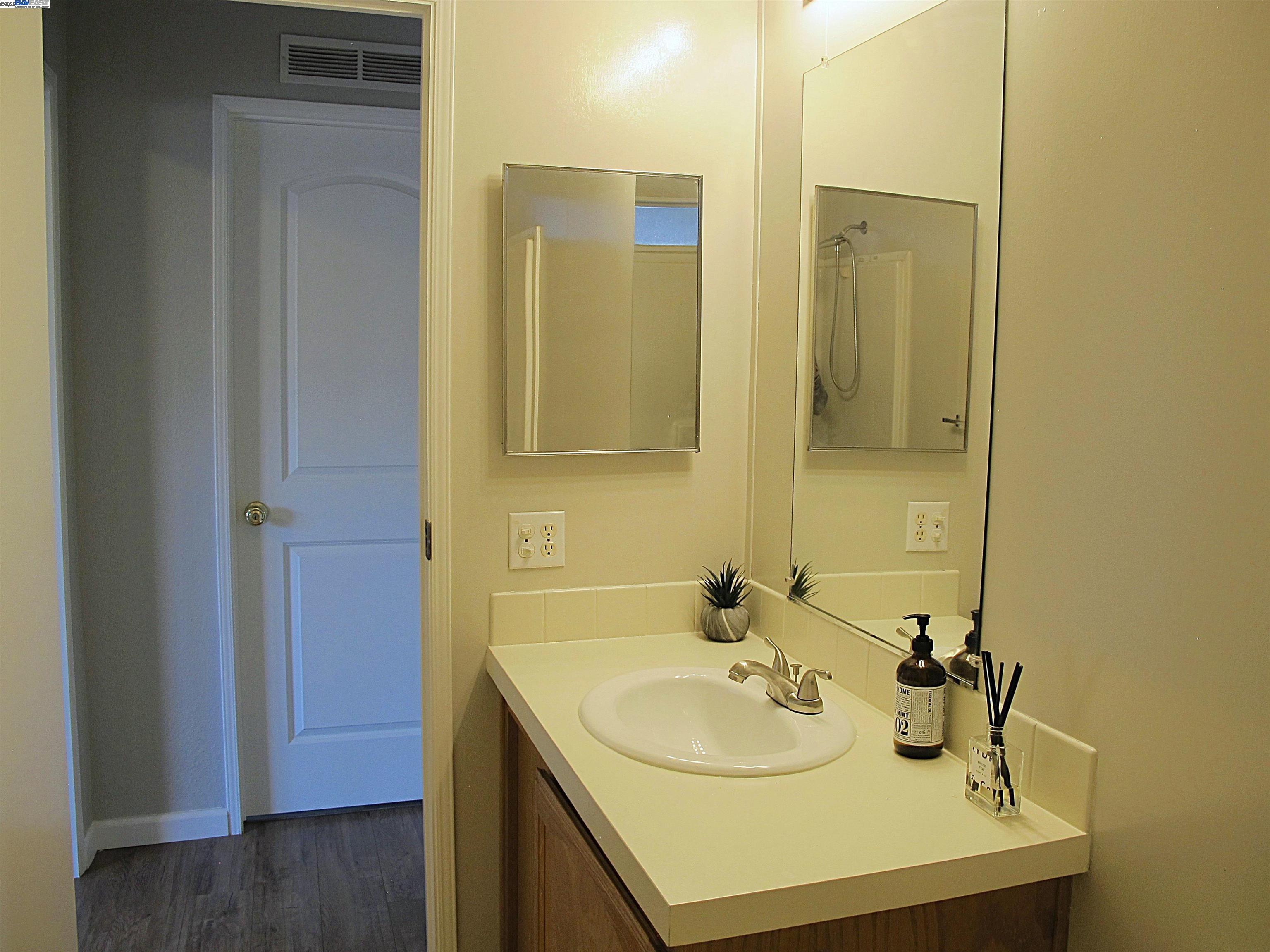 Detail Gallery Image 18 of 30 For 200 Ford Rd #63,  San Jose,  CA 95138 - 3 Beds | 2 Baths