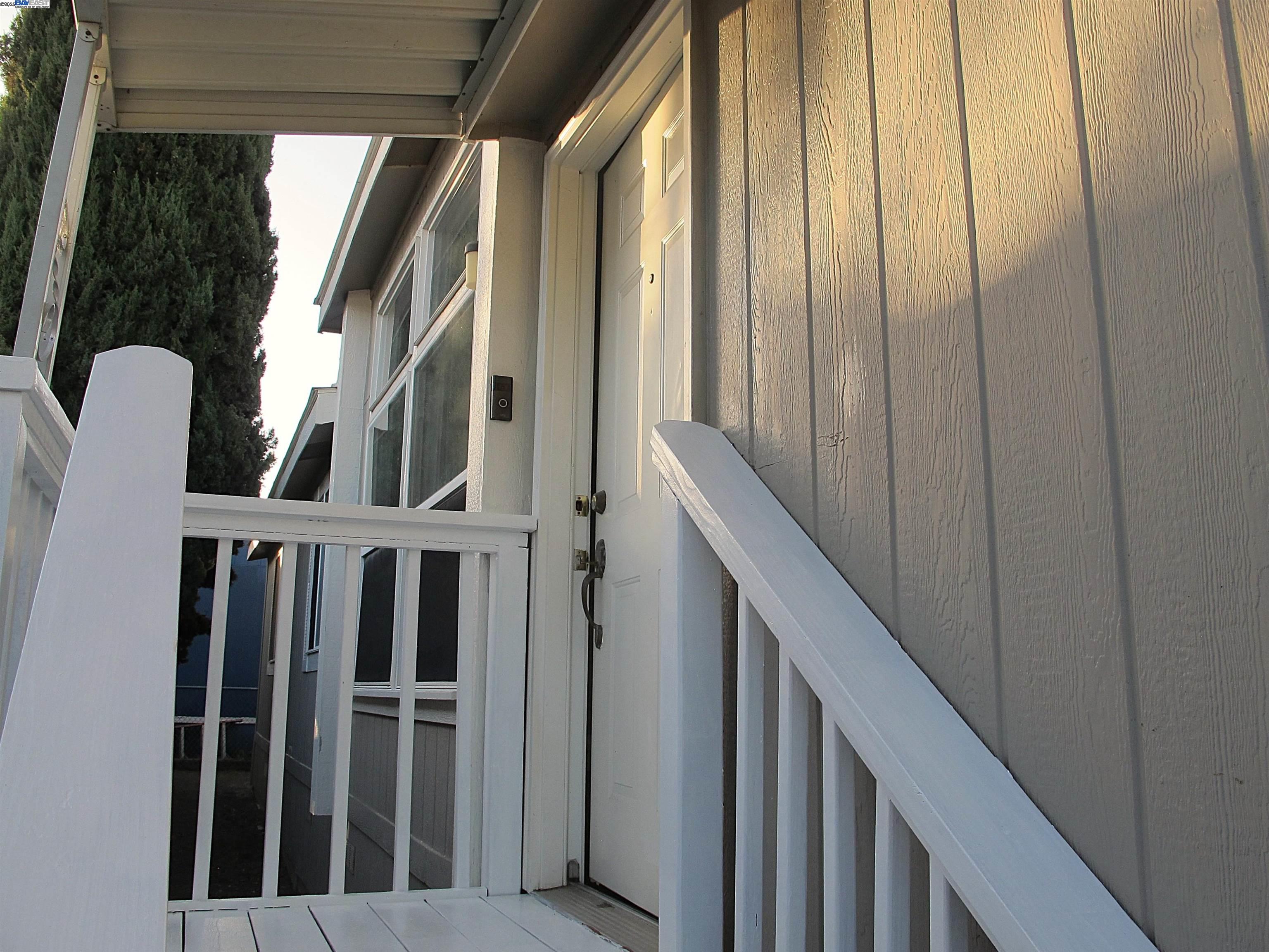 Detail Gallery Image 3 of 30 For 200 Ford Rd #63,  San Jose,  CA 95138 - 3 Beds | 2 Baths