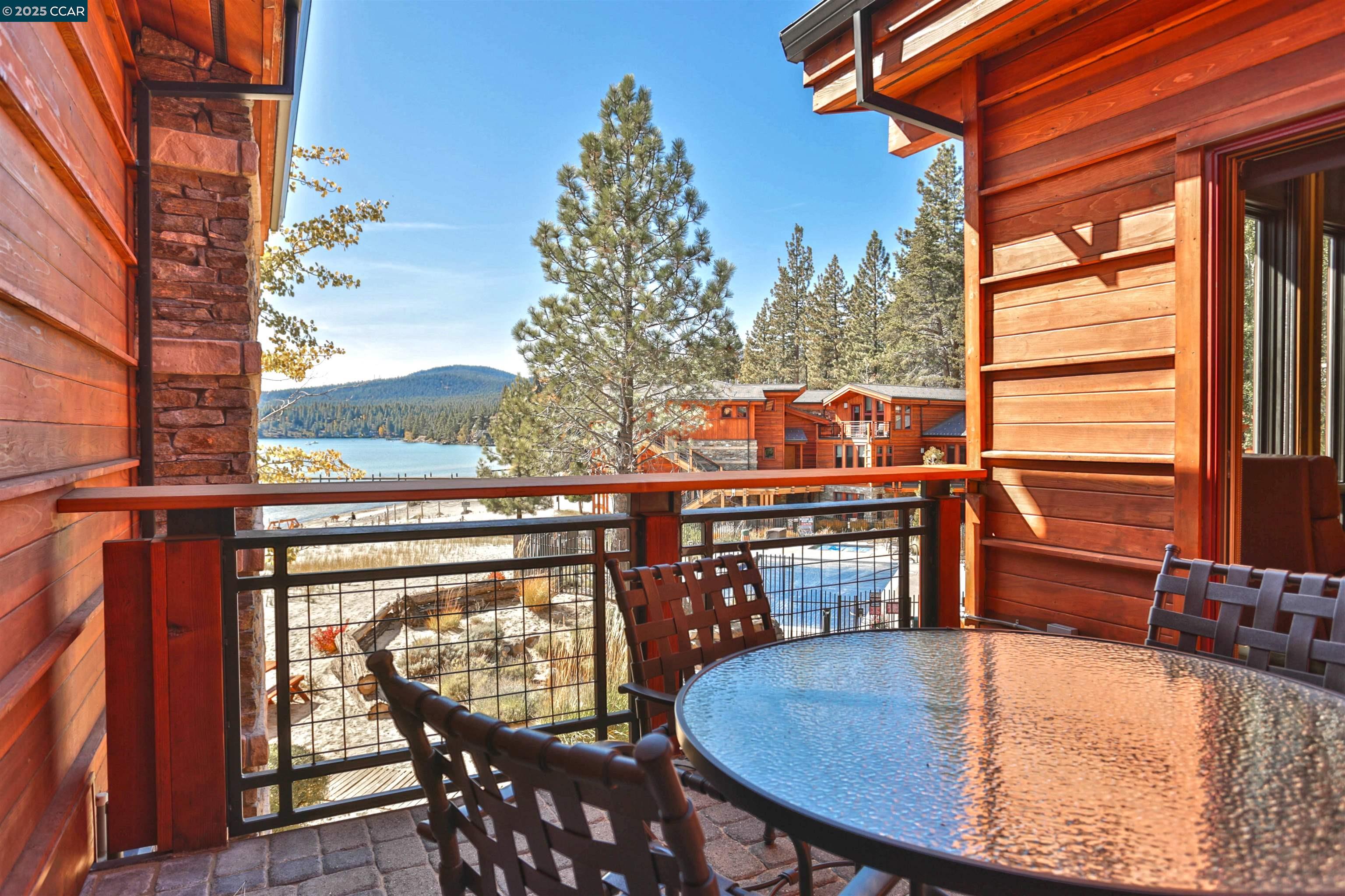 Detail Gallery Image 2 of 28 For 6750 North Lake Blvd 6b,  Tahoe Vista,  CA 96148 - 3 Beds | 3 Baths