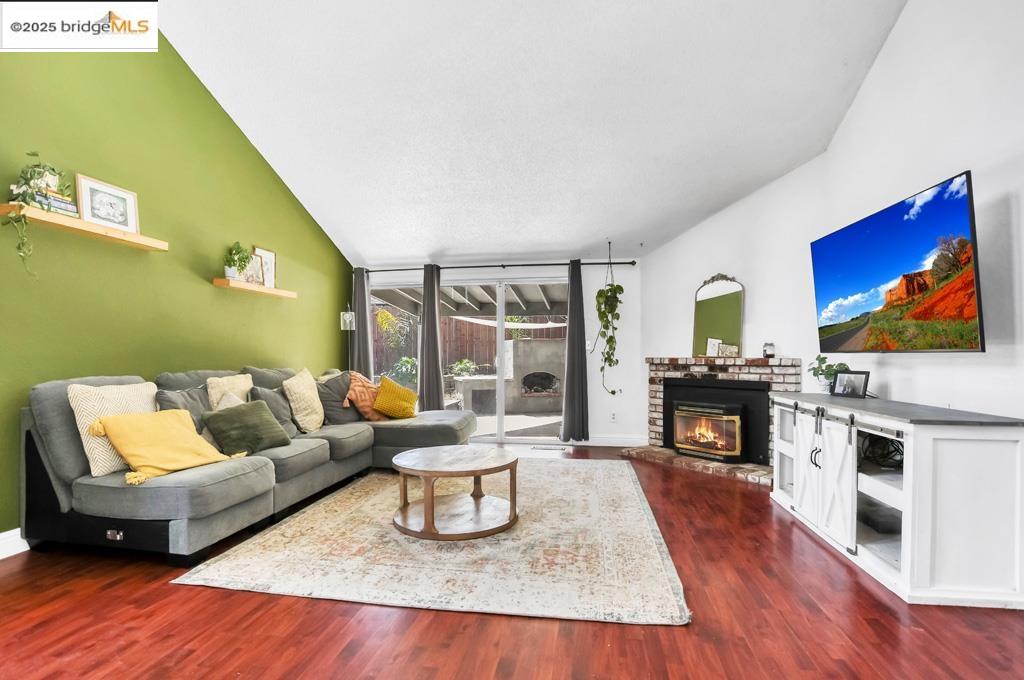 Detail Gallery Image 4 of 31 For 1359 Port Ct, Oakley,  CA 94561 - 3 Beds | 2 Baths