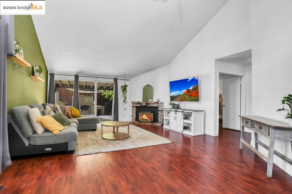 Detail Gallery Image 5 of 31 For 1359 Port Ct, Oakley,  CA 94561 - 3 Beds | 2 Baths