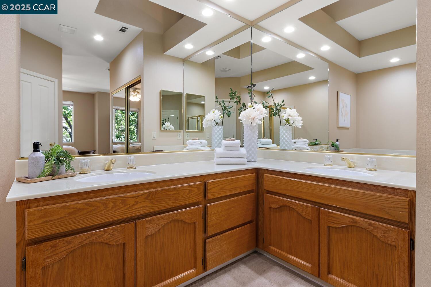 Photo #25: 41094606 Listing: Photo #25