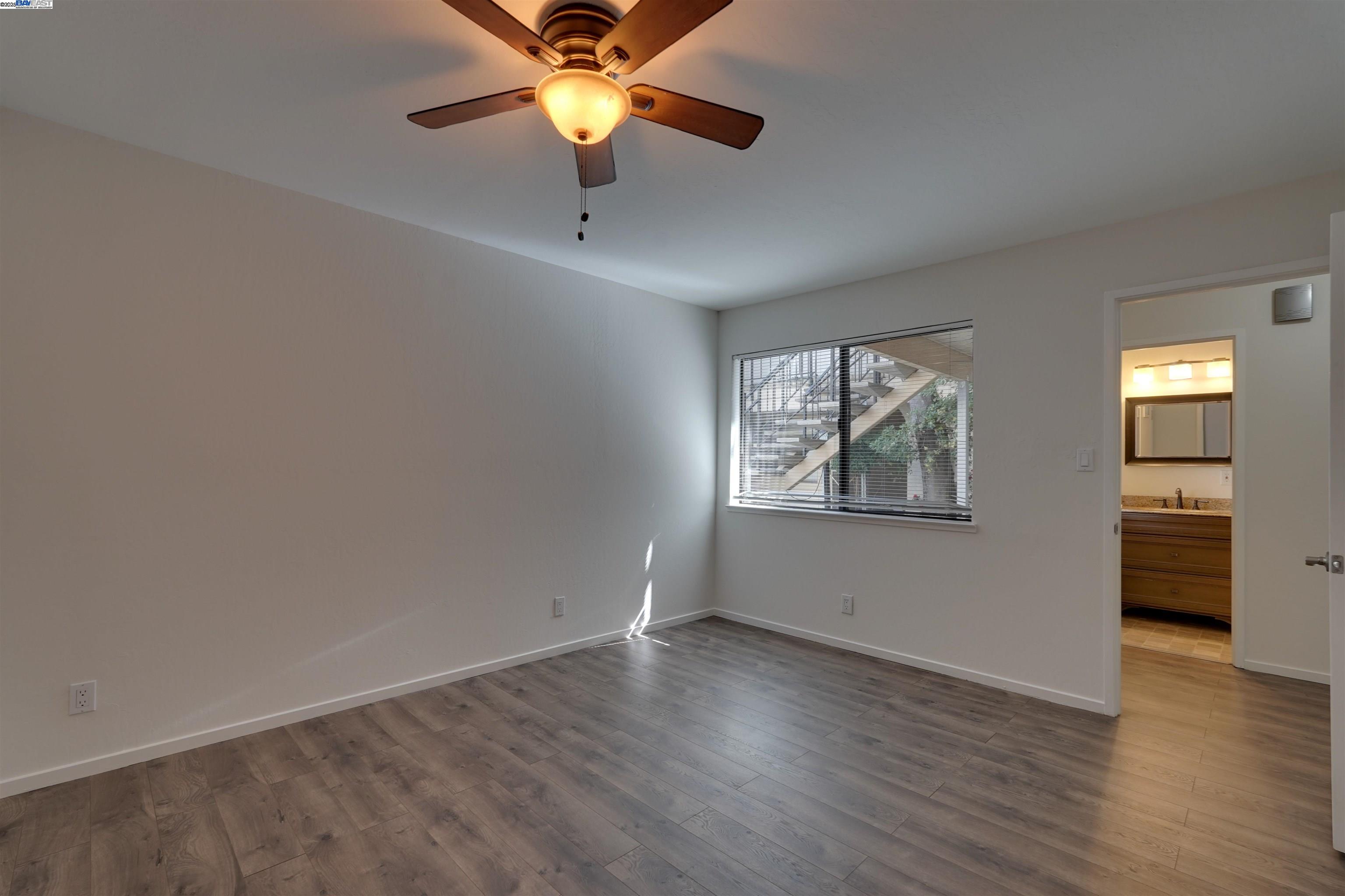 Detail Gallery Image 12 of 22 For 718 S Idaho #3,  San Mateo,  CA 94402 - 1 Beds | 1 Baths
