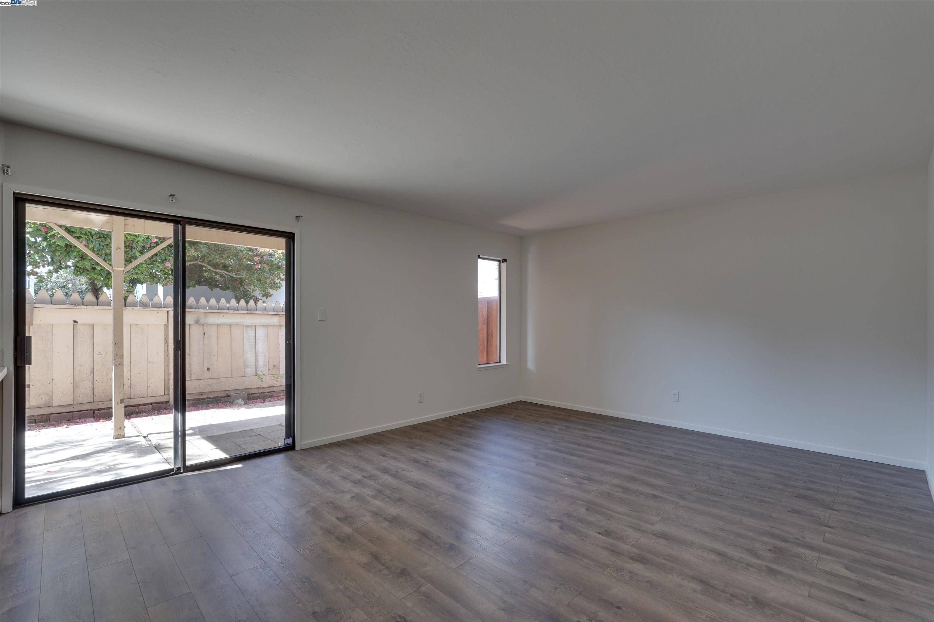 Detail Gallery Image 8 of 22 For 718 S Idaho #3,  San Mateo,  CA 94402 - 1 Beds | 1 Baths