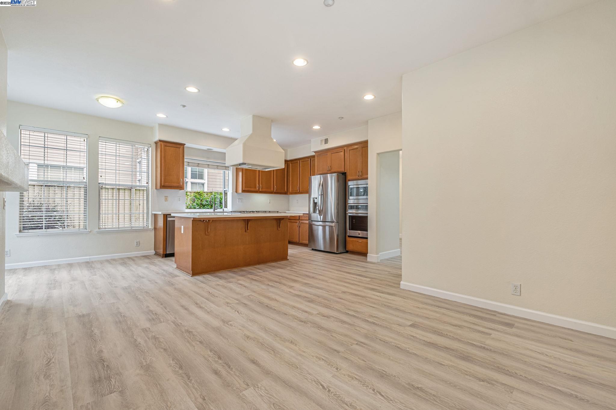 Detail Gallery Image 14 of 49 For 4293 Oliver Way, Union City,  CA 94587 - 4 Beds | 2/1 Baths