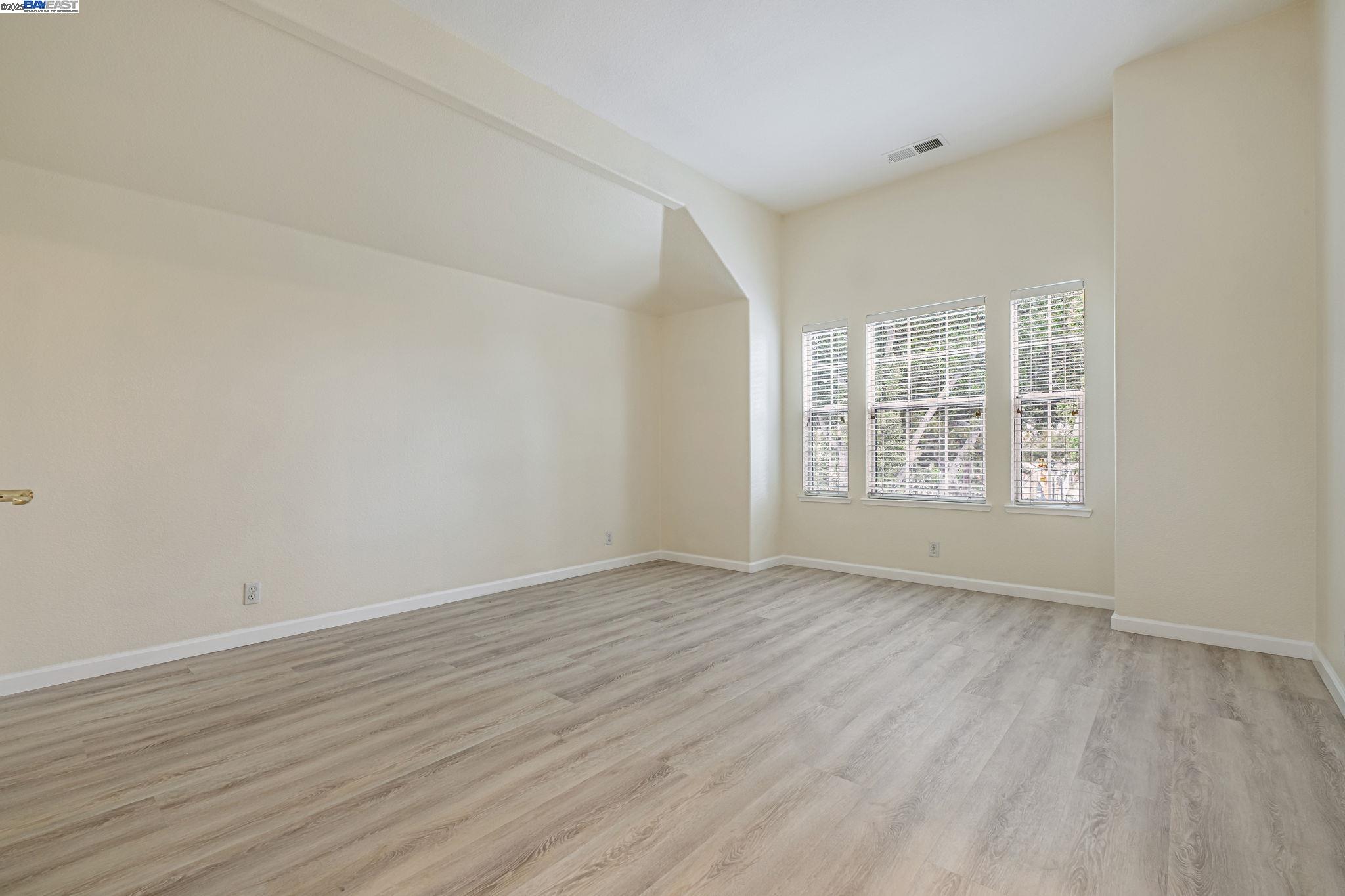 Detail Gallery Image 24 of 49 For 4293 Oliver Way, Union City,  CA 94587 - 4 Beds | 2/1 Baths