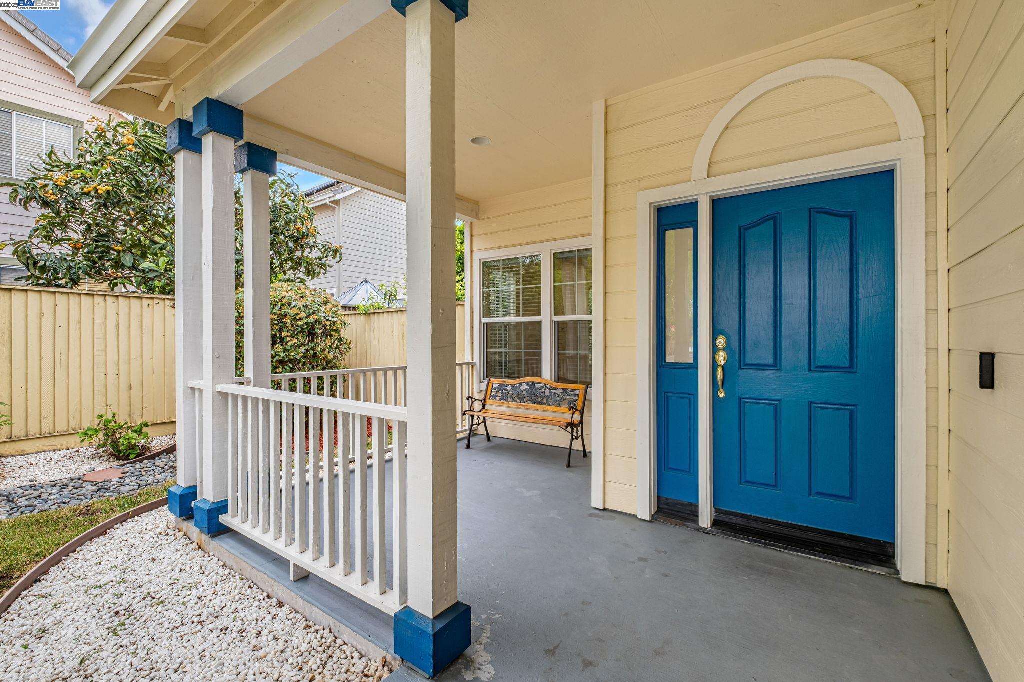 Detail Gallery Image 4 of 49 For 4293 Oliver Way, Union City,  CA 94587 - 4 Beds | 2/1 Baths