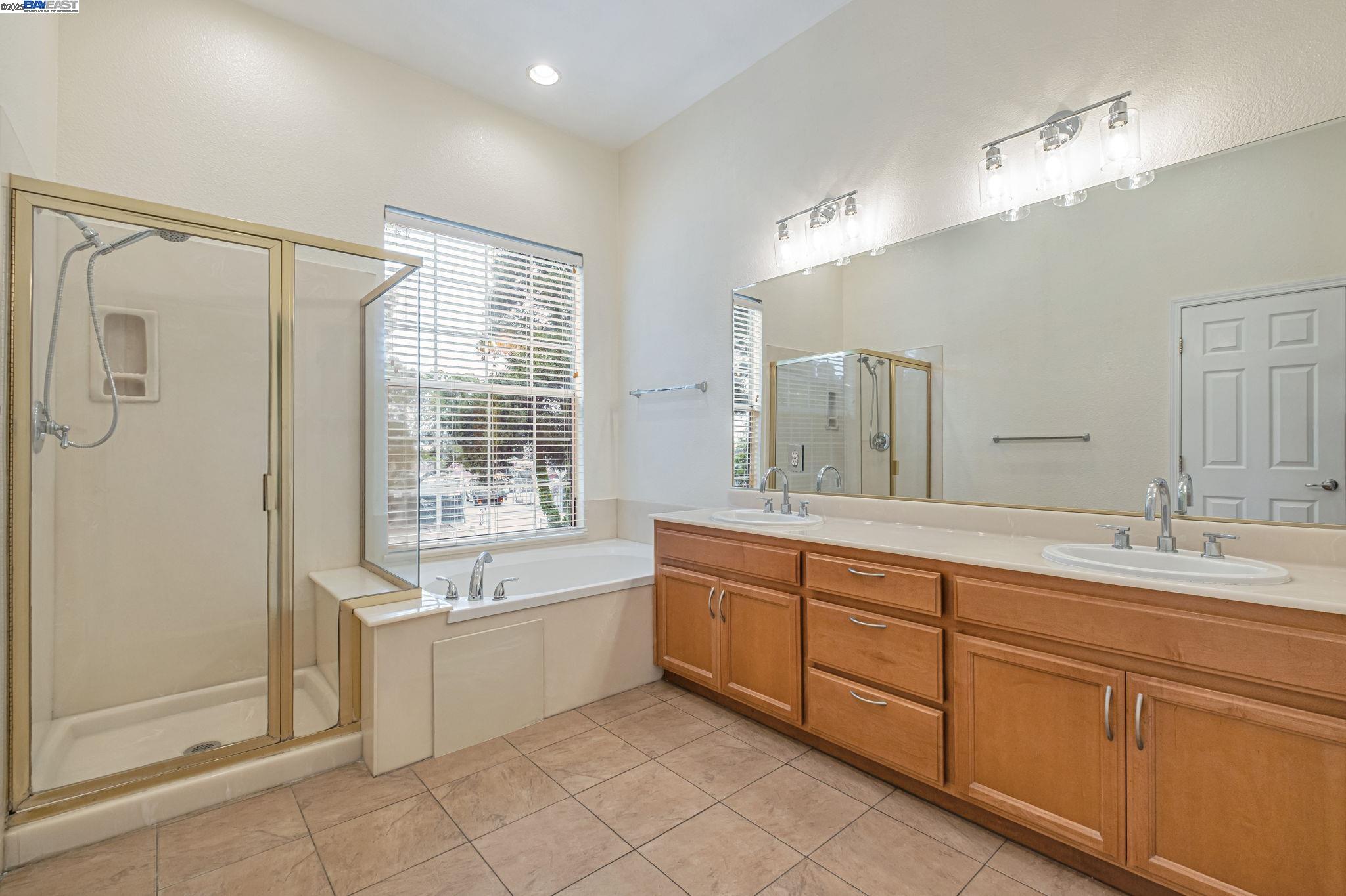 Detail Gallery Image 39 of 49 For 4293 Oliver Way, Union City,  CA 94587 - 4 Beds | 2/1 Baths