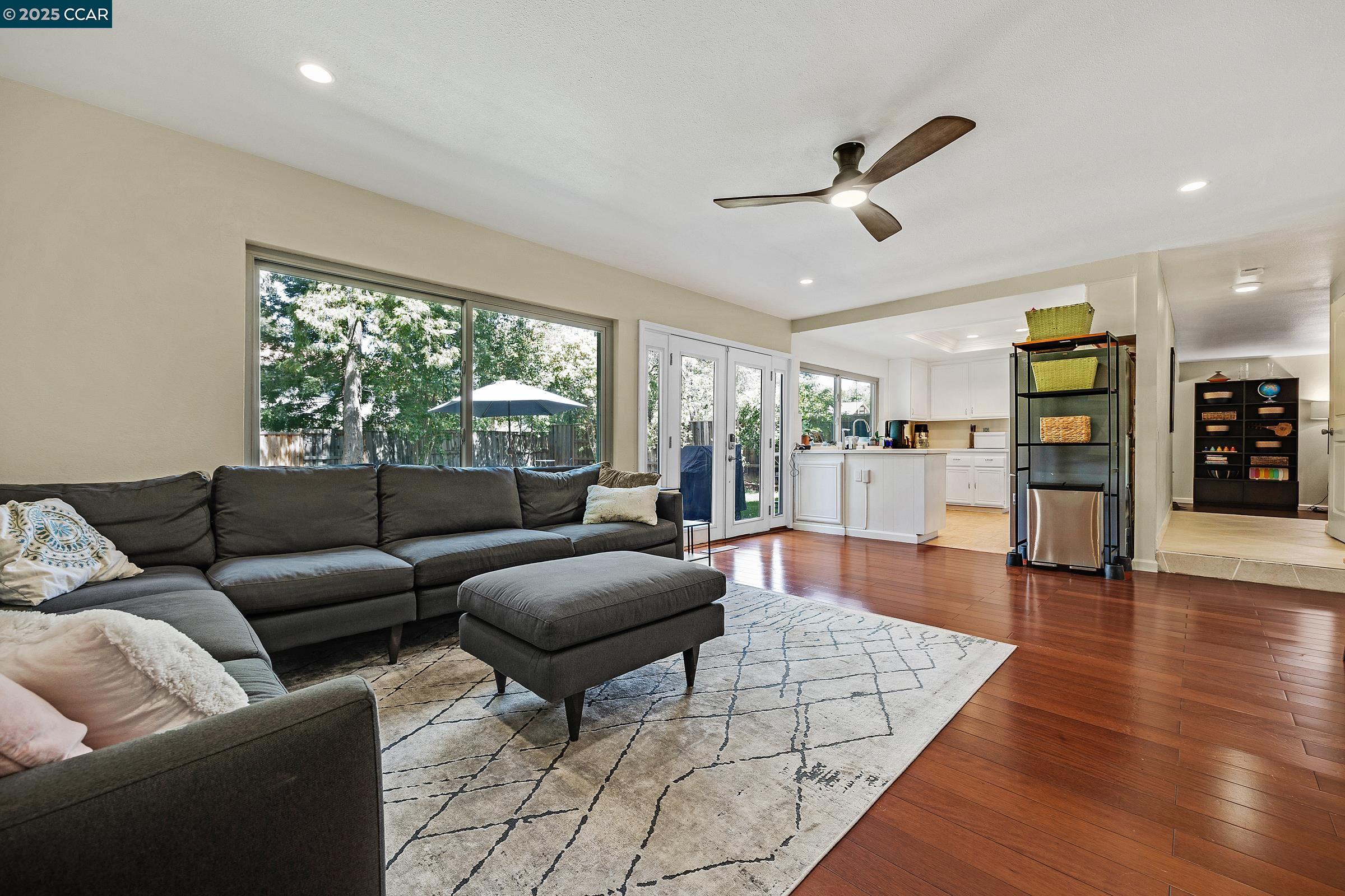 3376 worth Ct, Walnut Creek, California 94598, 4 Bedrooms Bedrooms, 9 Rooms Rooms,2 BathroomsBathrooms,Residential Lease,For Rent,3376 worth Ct,41094627