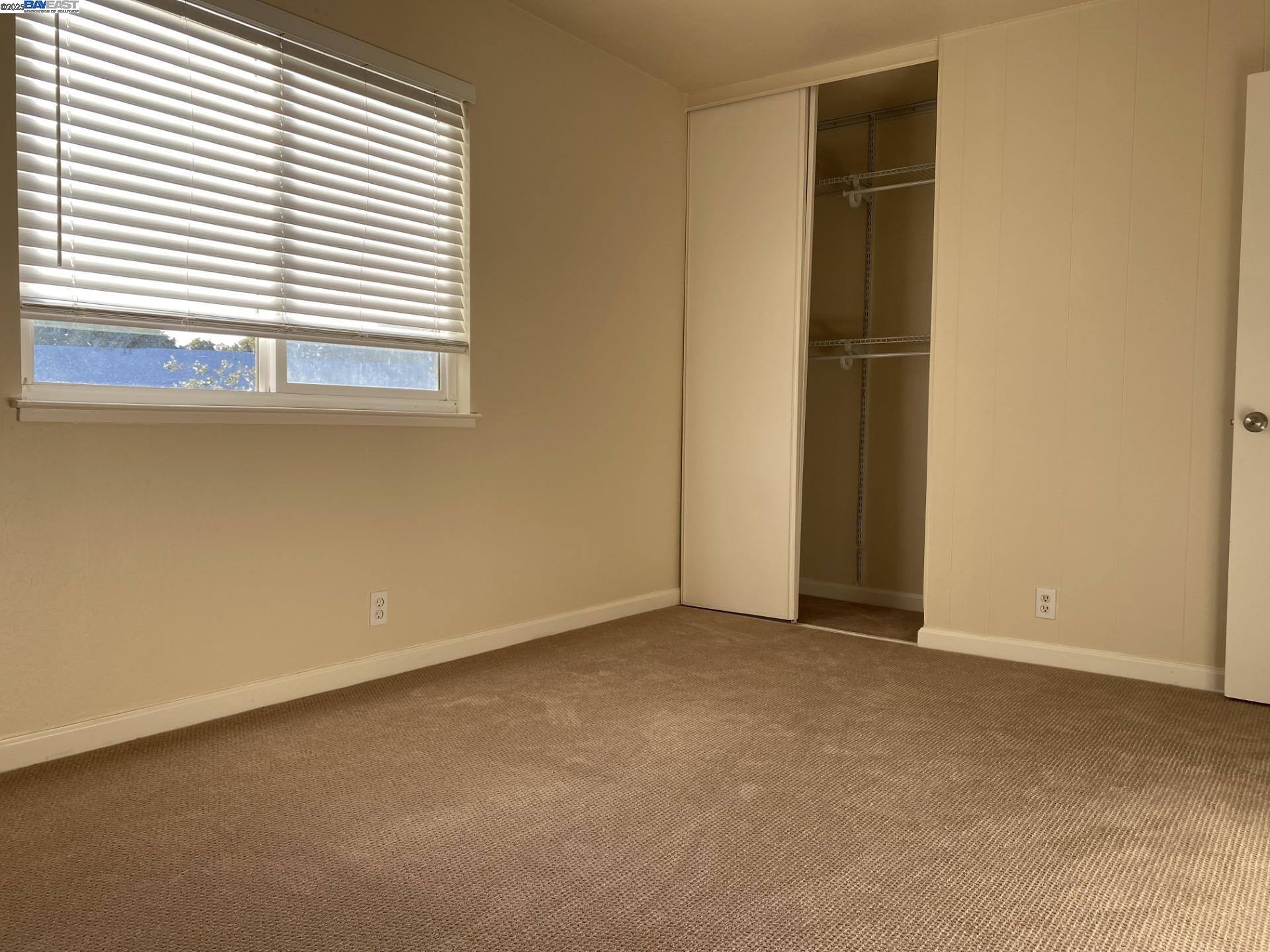 Detail Gallery Image 6 of 17 For 4108 Polaris, Union City,  CA 94587 - 4 Beds | 2/1 Baths