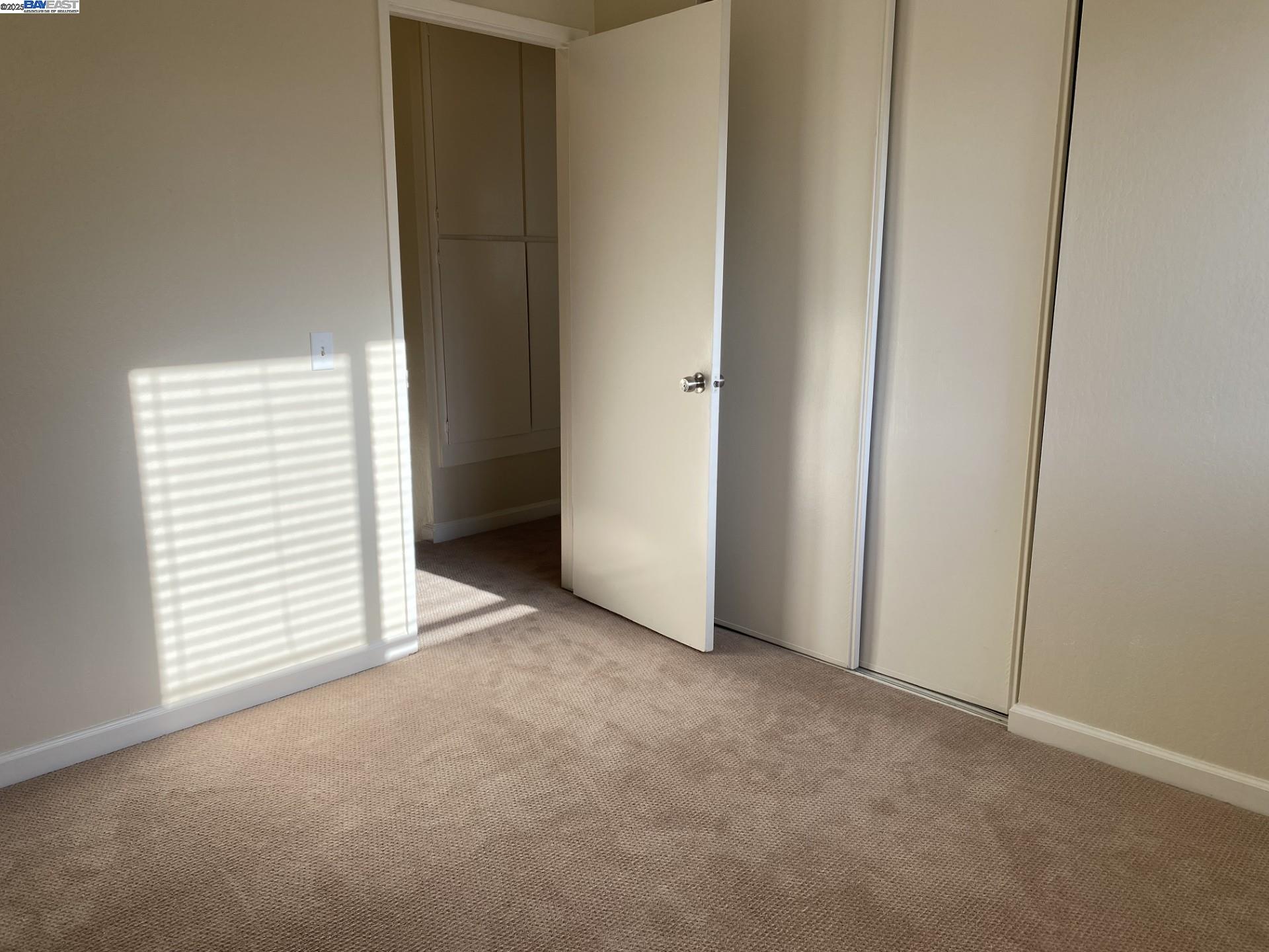 Detail Gallery Image 7 of 17 For 4108 Polaris, Union City,  CA 94587 - 4 Beds | 2/1 Baths