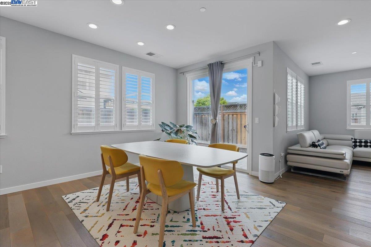 Detail Gallery Image 12 of 27 For 36188 Fig Tree Lane, Newark,  CA 94560 - 4 Beds | 2/1 Baths