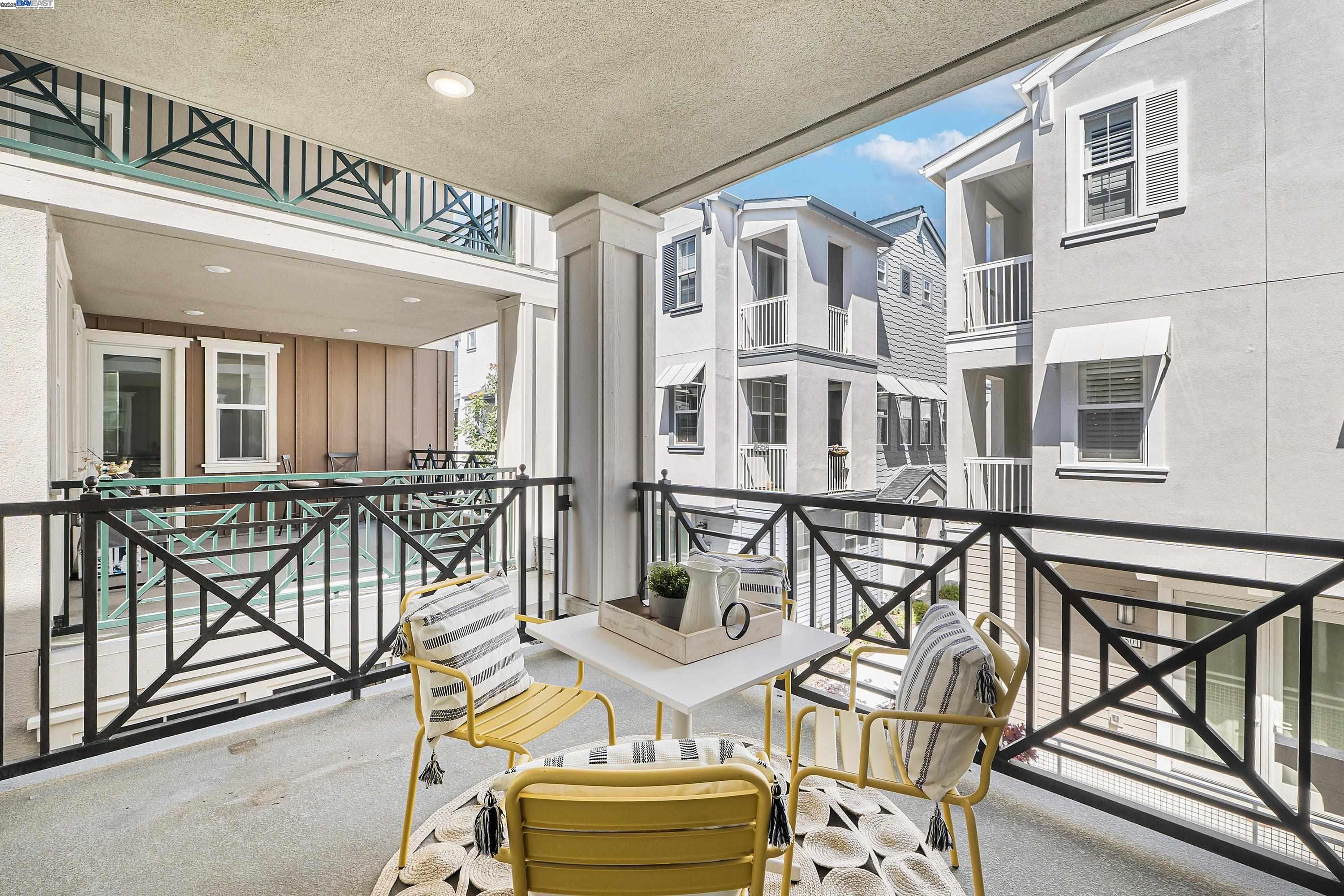 Detail Gallery Image 32 of 60 For 37534 Watersail Way, Newark,  CA 94560 - 5 Beds | 4/1 Baths