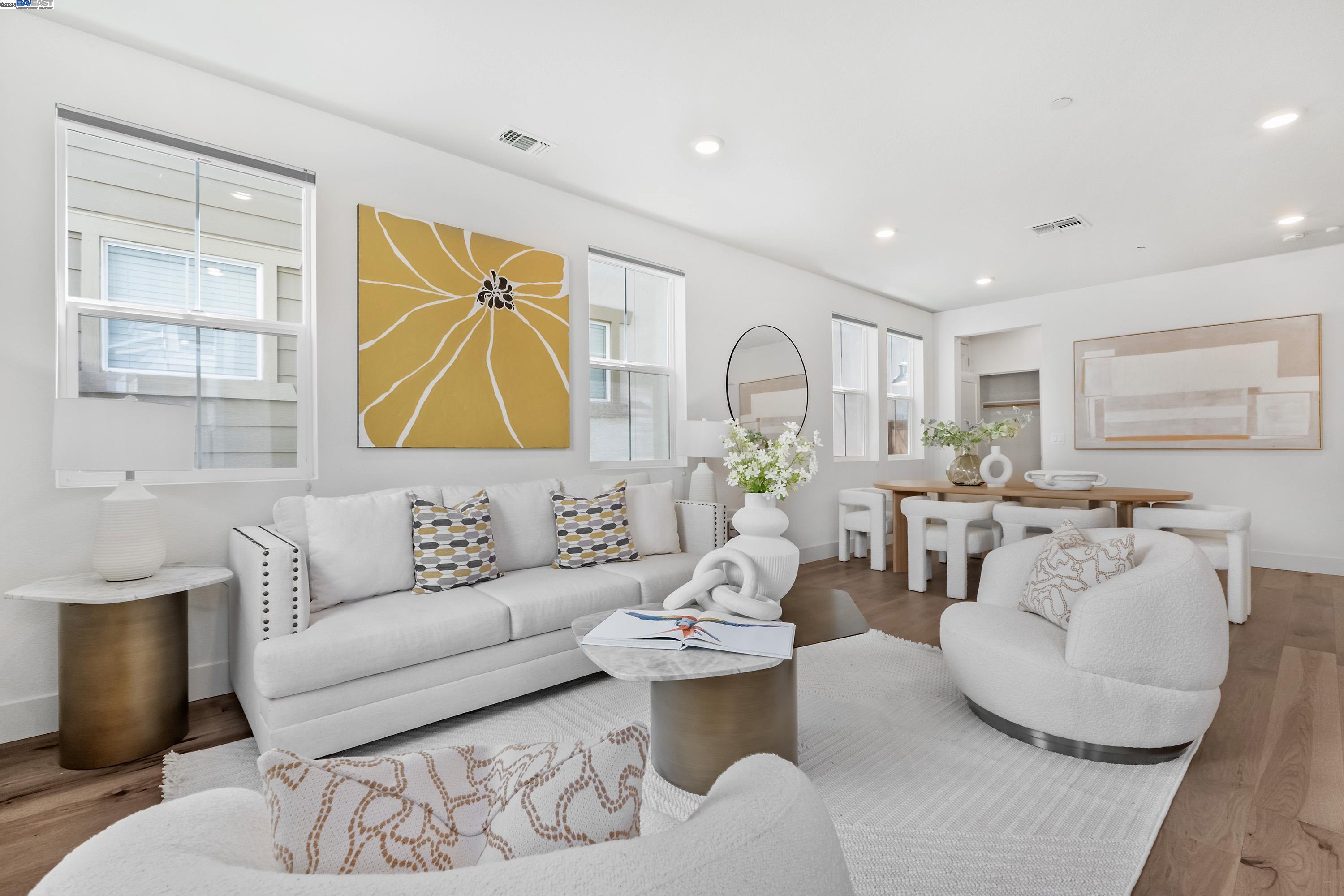 Detail Gallery Image 6 of 60 For 37534 Watersail Way, Newark,  CA 94560 - 5 Beds | 4/1 Baths