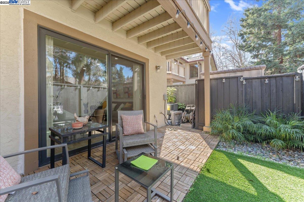 Detail Gallery Image 20 of 30 For 968 Huntington Terrace, Fremont,  CA 94536 - 2 Beds | 2/1 Baths
