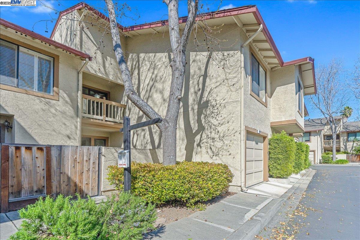 Detail Gallery Image 27 of 30 For 968 Huntington Terrace, Fremont,  CA 94536 - 2 Beds | 2/1 Baths